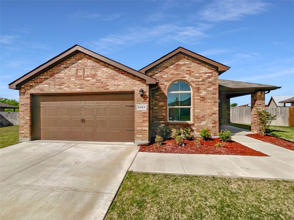 9261 High Stirrup Lane Fort Worth TX 76131