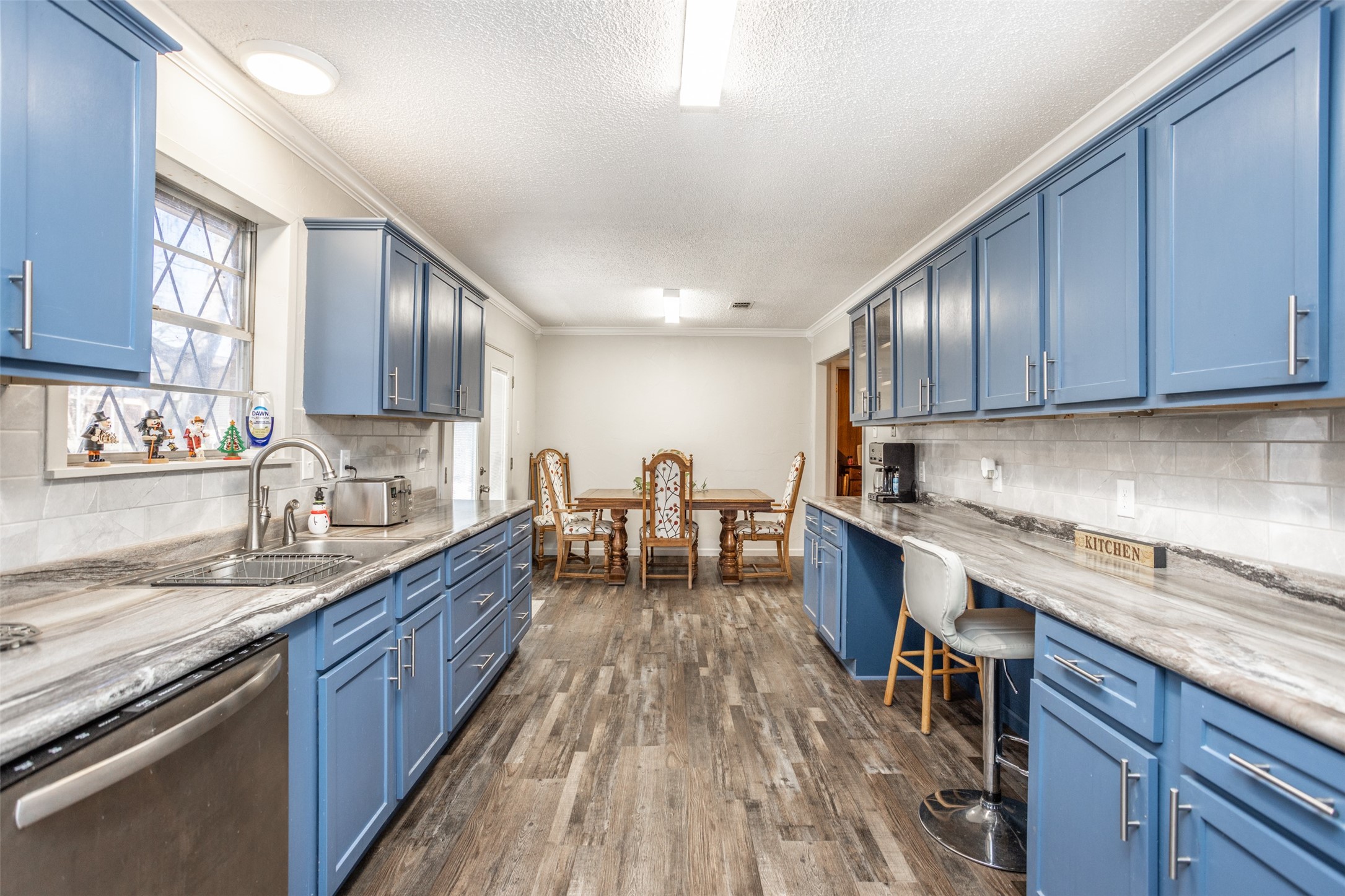 300 Thompson Street Pottsboro TX 75076