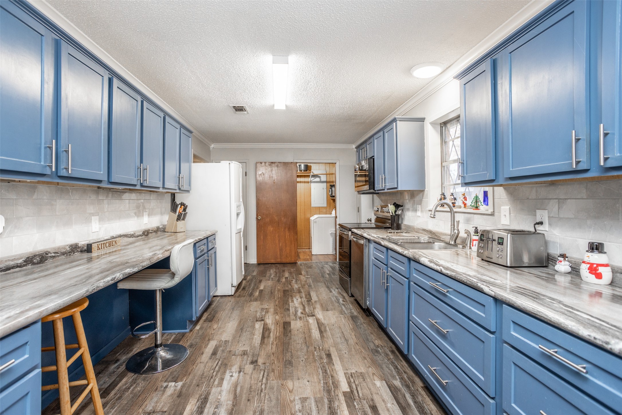300 Thompson Street Pottsboro TX 75076