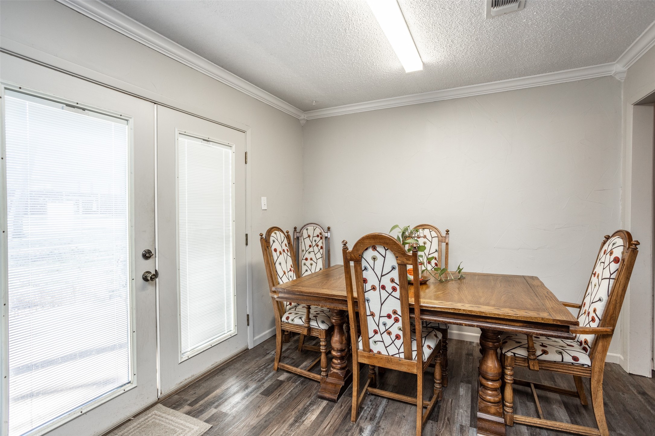 300 Thompson Street Pottsboro TX 75076
