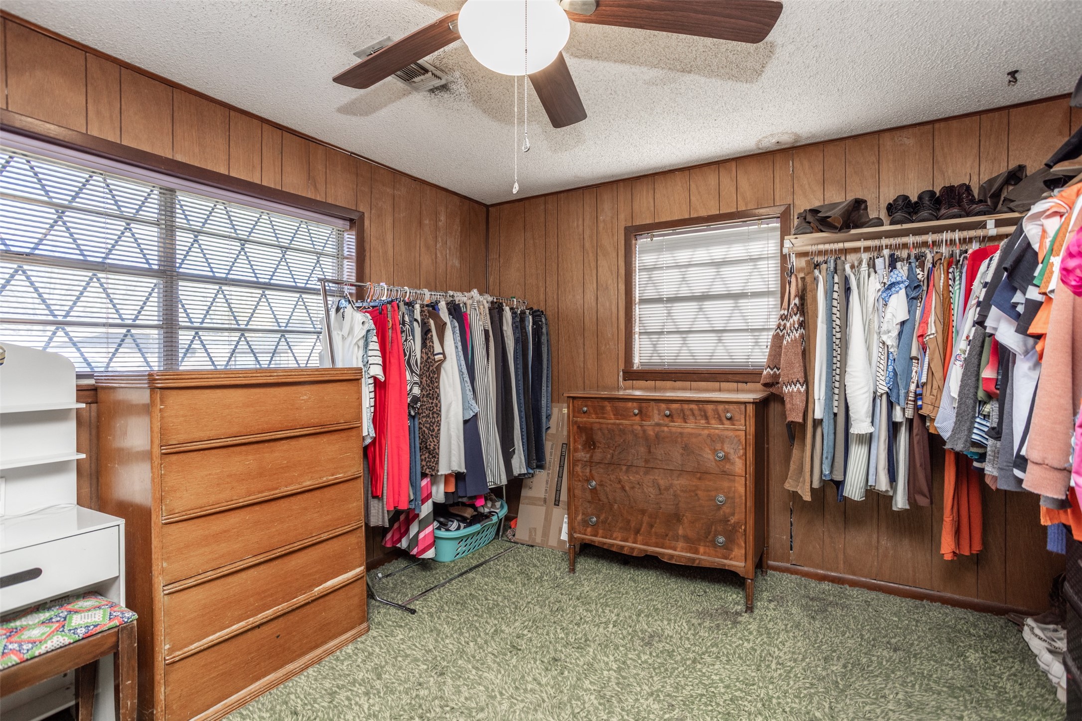 300 Thompson Street Pottsboro TX 75076