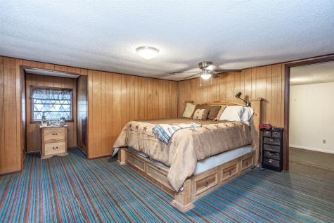 300 Thompson Street Pottsboro TX 75076