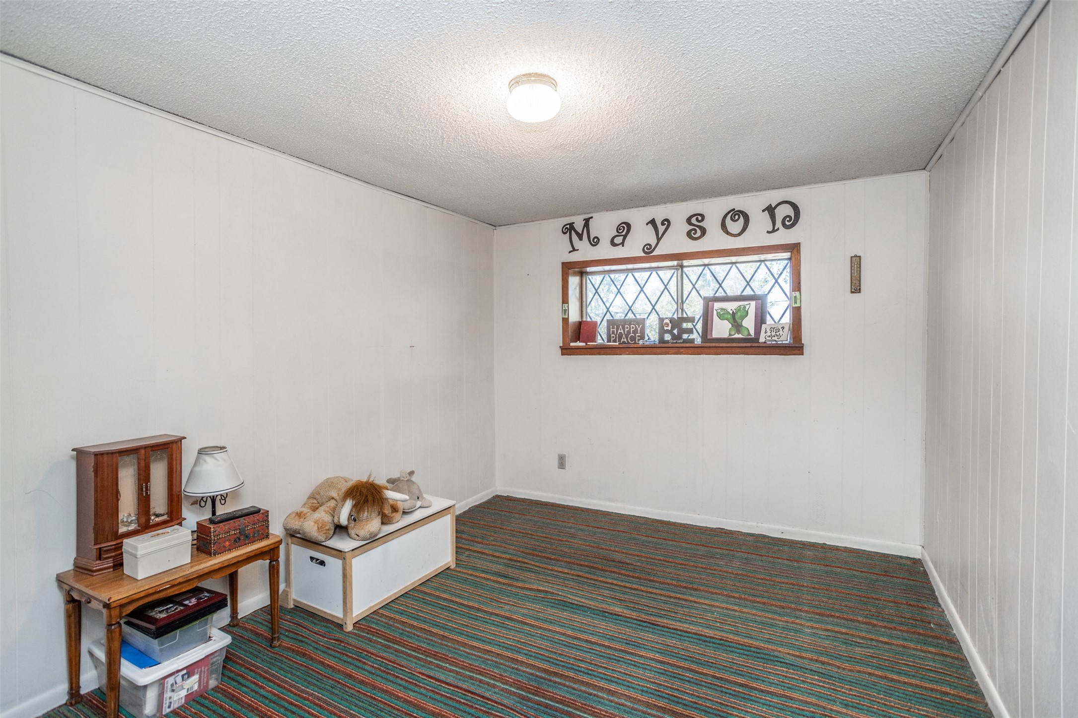 300 Thompson Street Pottsboro TX 75076
