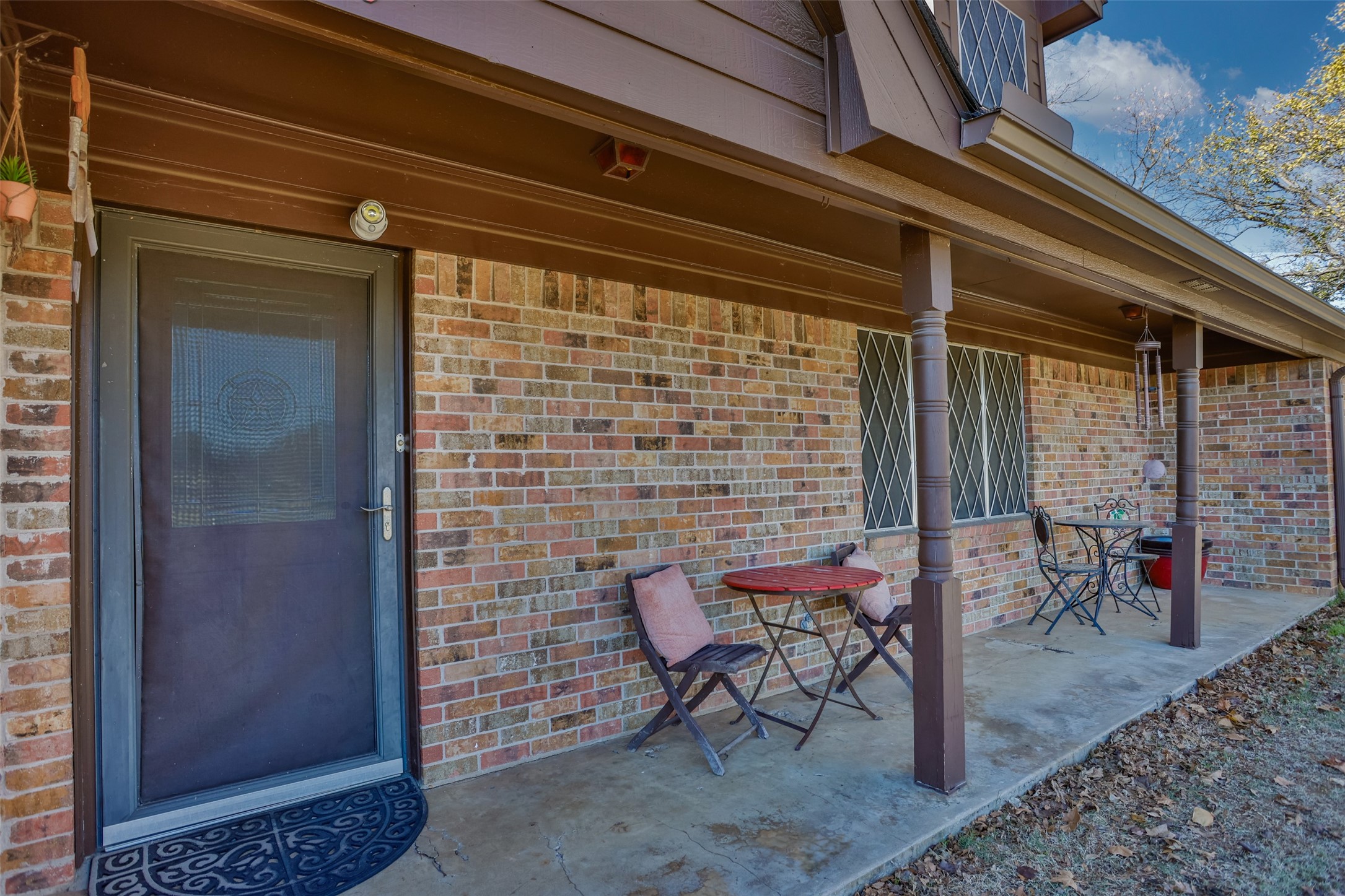 300 Thompson Street Pottsboro TX 75076