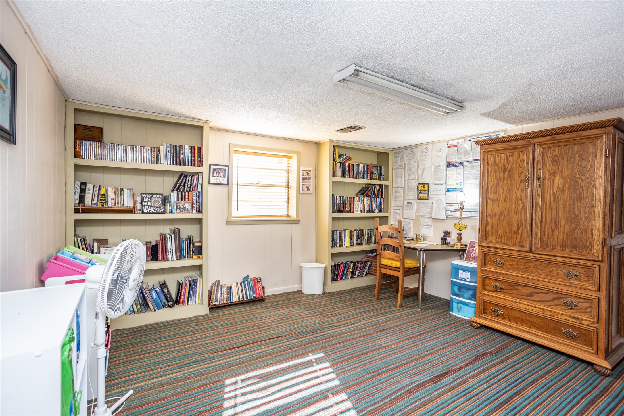 300 Thompson Street Pottsboro TX 75076