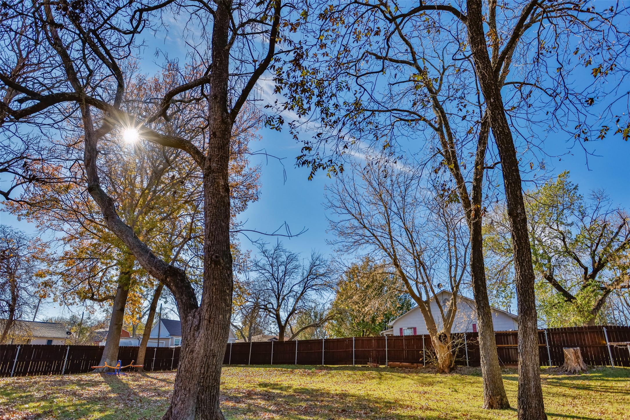300 Thompson Street Pottsboro TX 75076