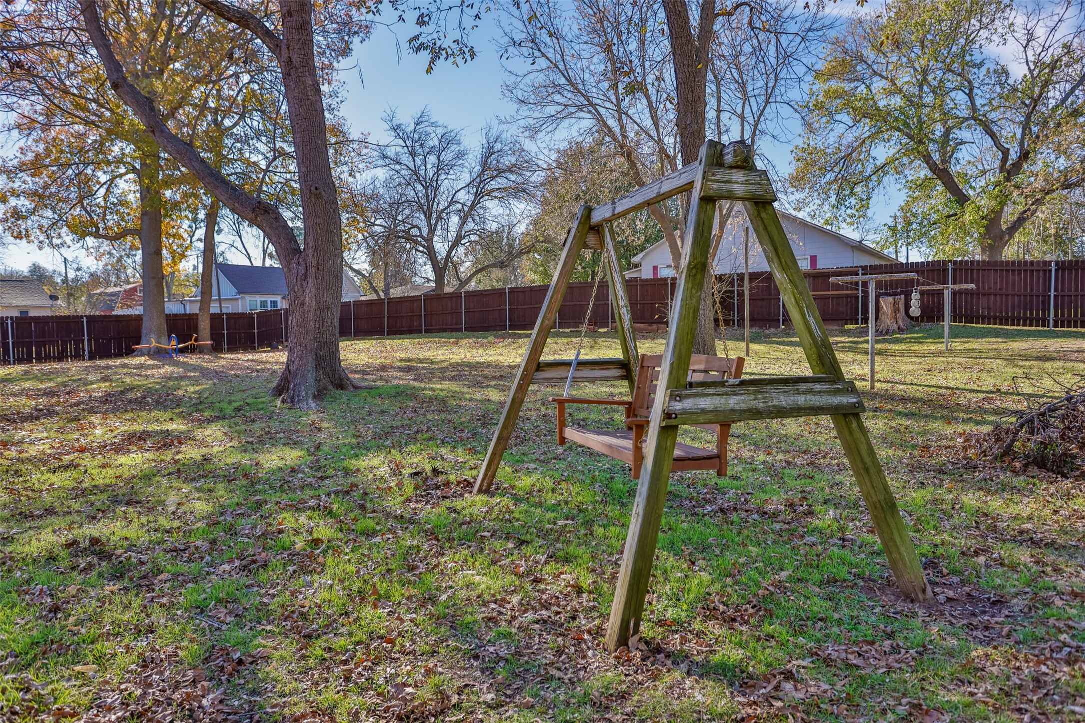 300 Thompson Street Pottsboro TX 75076