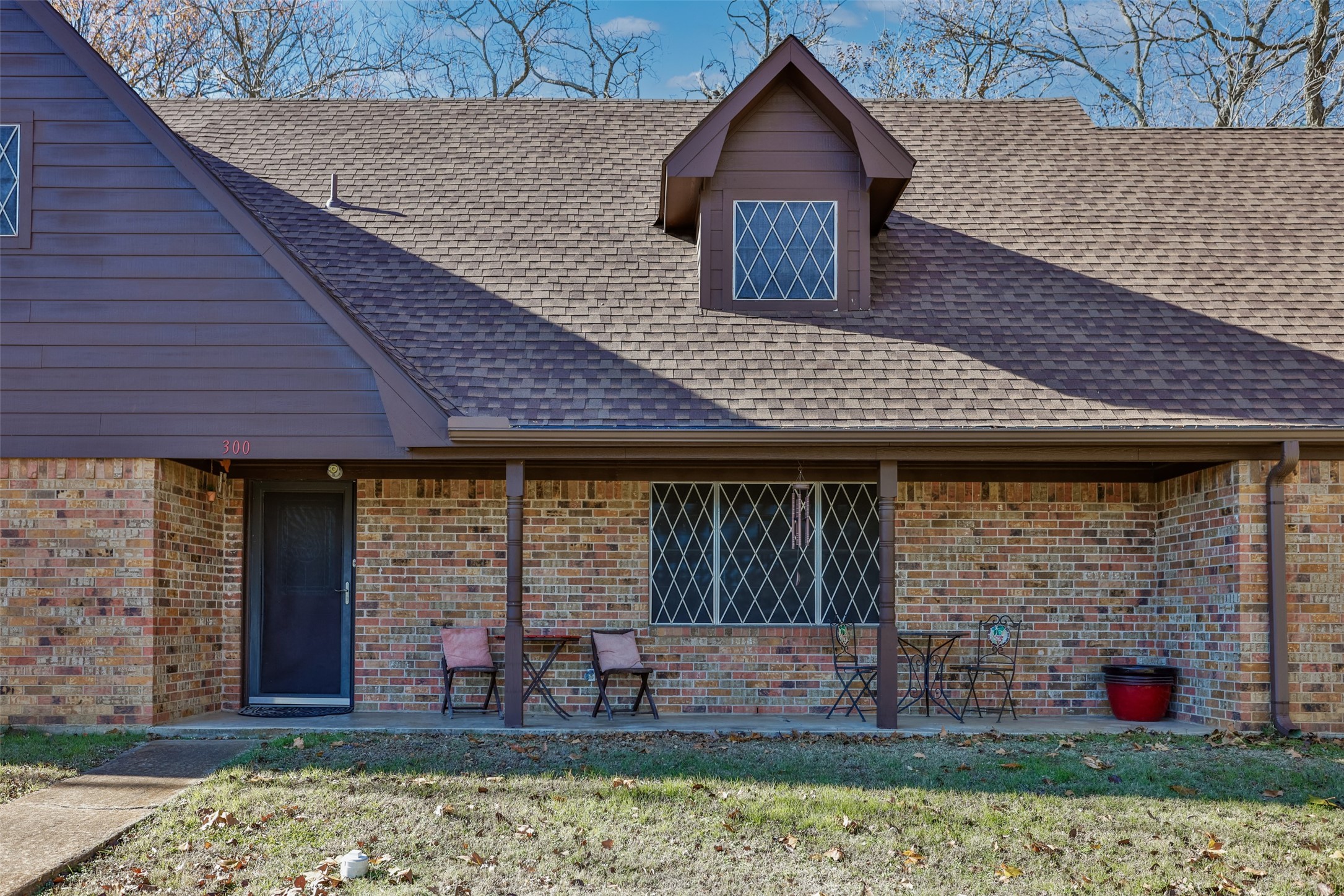 300 Thompson Street Pottsboro TX 75076