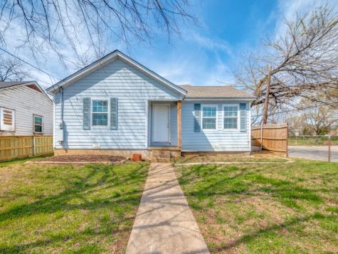 1103 Mclean Avenue Dallas TX 75211