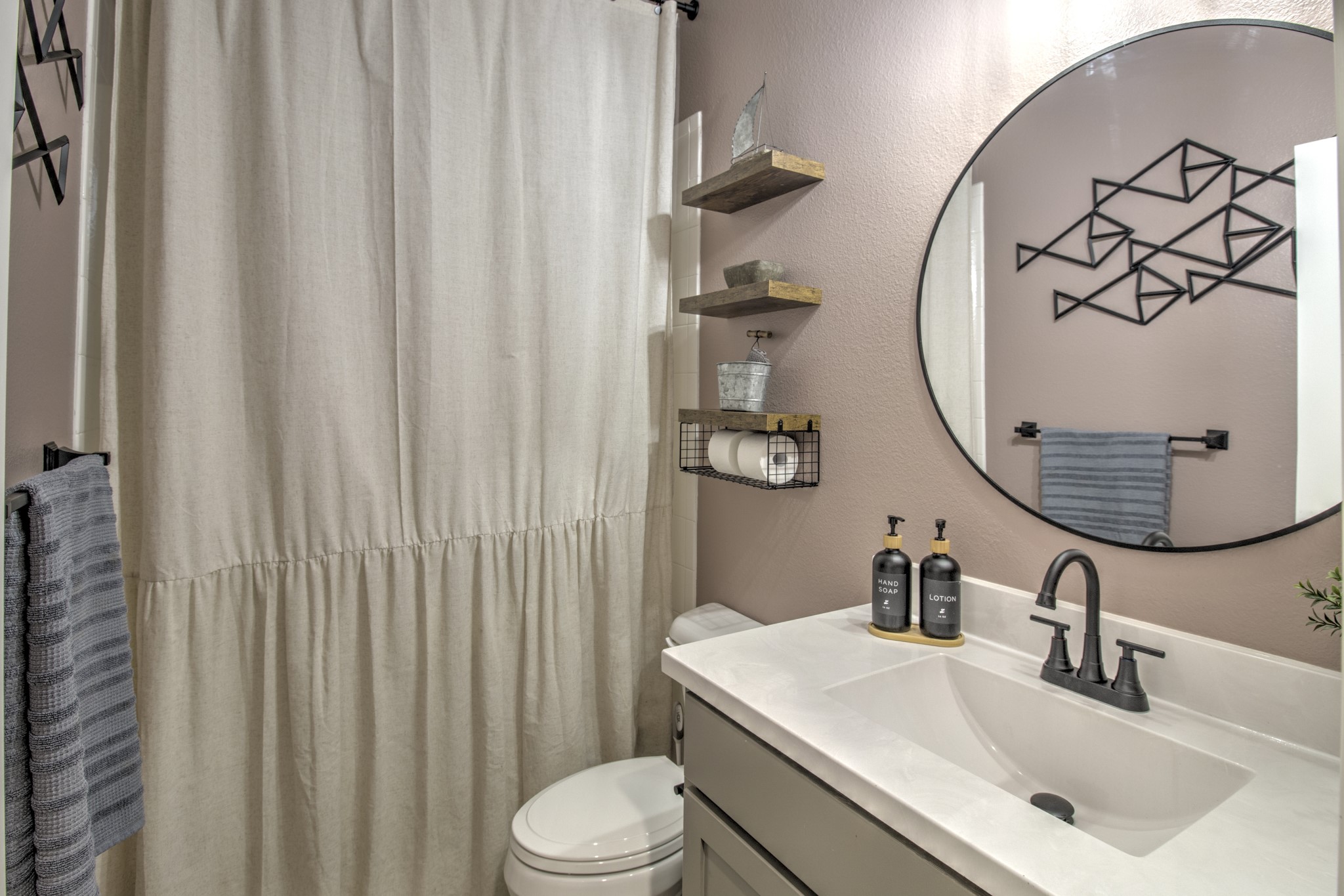 2504 Lakeside Drive Aubrey TX 76227
