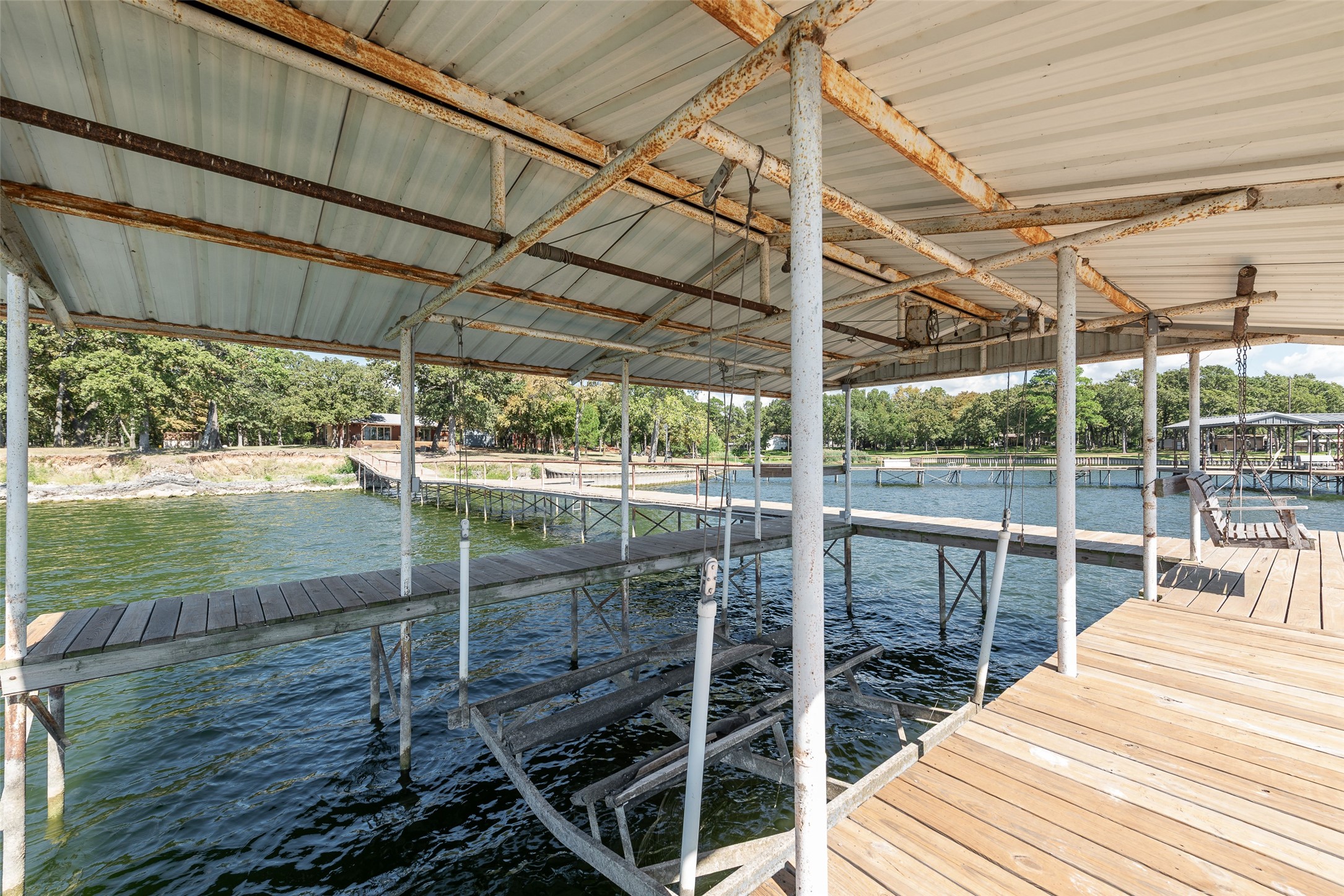 229 Lakeside Drive West Tawakoni TX 75474
