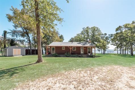 229 Lakeside Drive West Tawakoni TX 75474