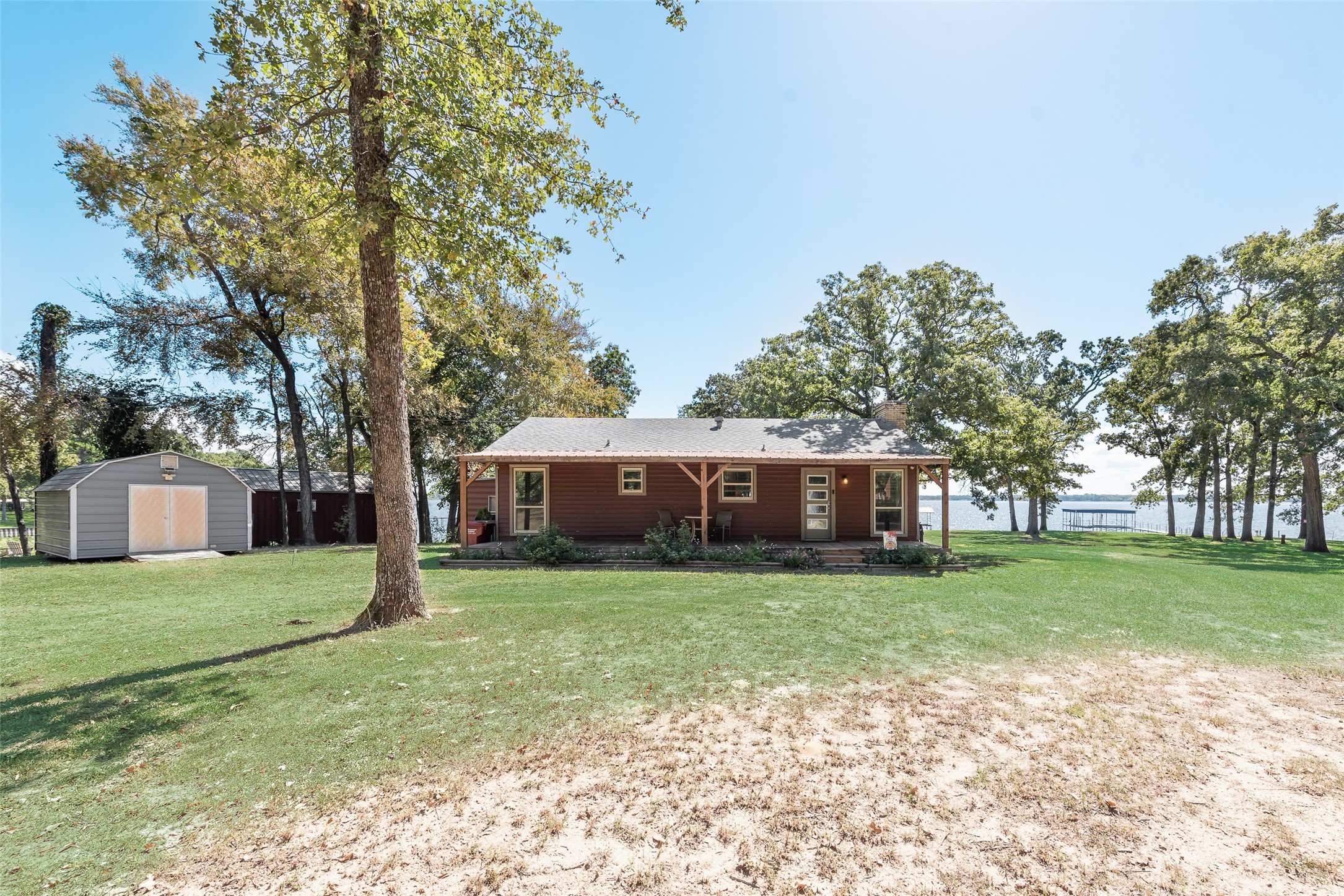 229 Lakeside Drive West Tawakoni TX 75474