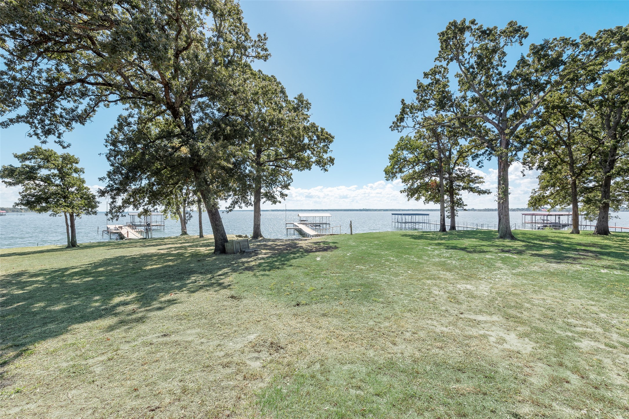 229 Lakeside Drive West Tawakoni TX 75474