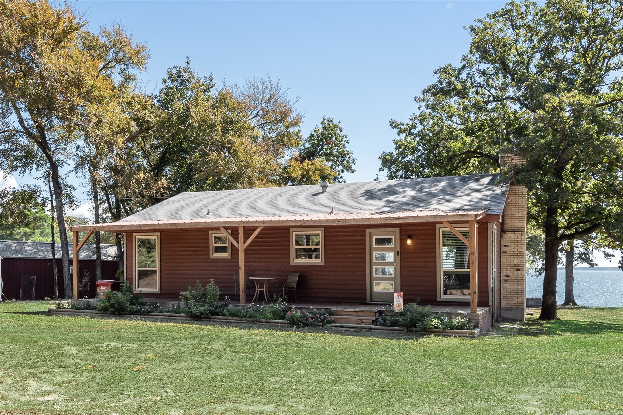 229 Lakeside Drive West Tawakoni TX 75474