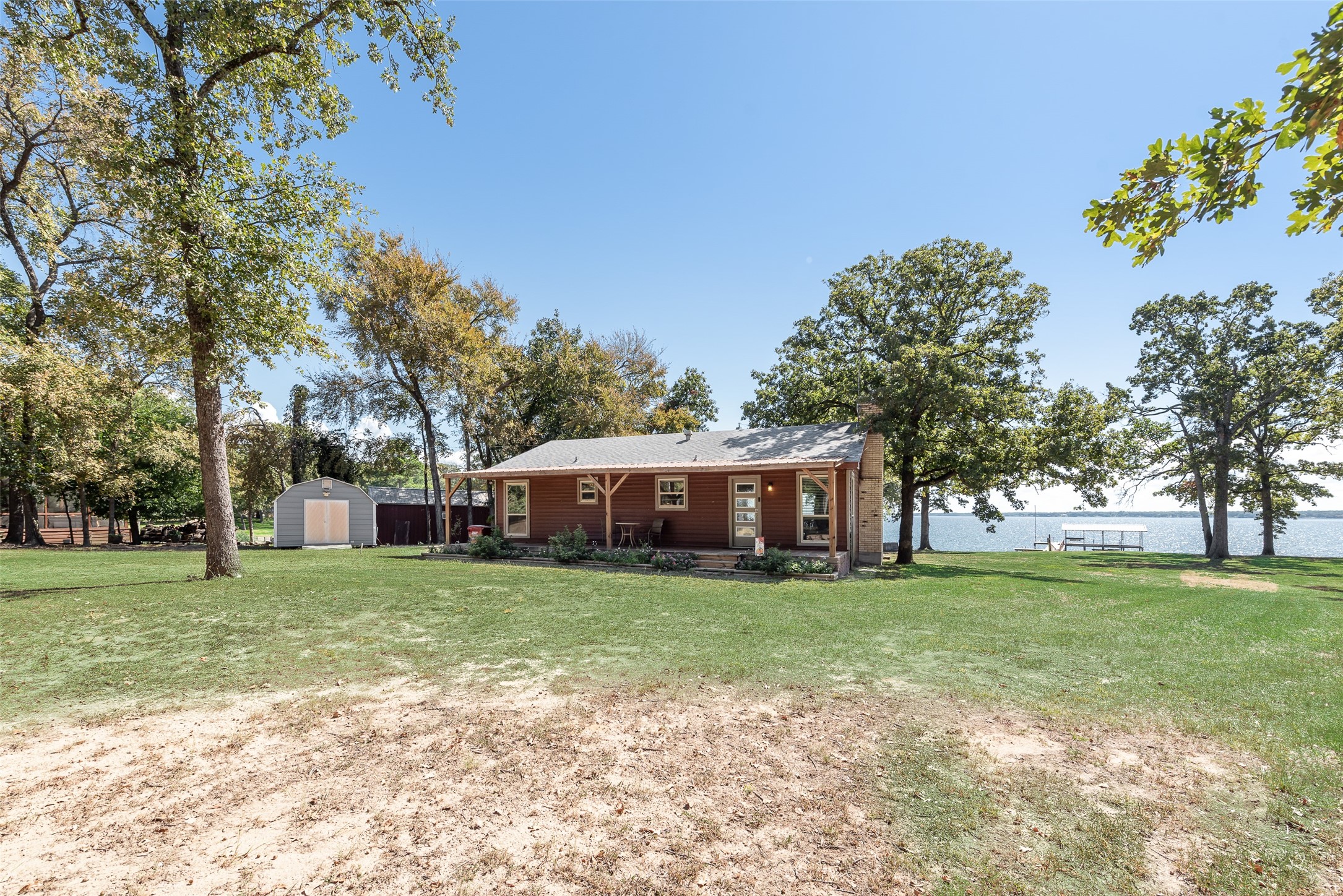 229 Lakeside Drive West Tawakoni TX 75474