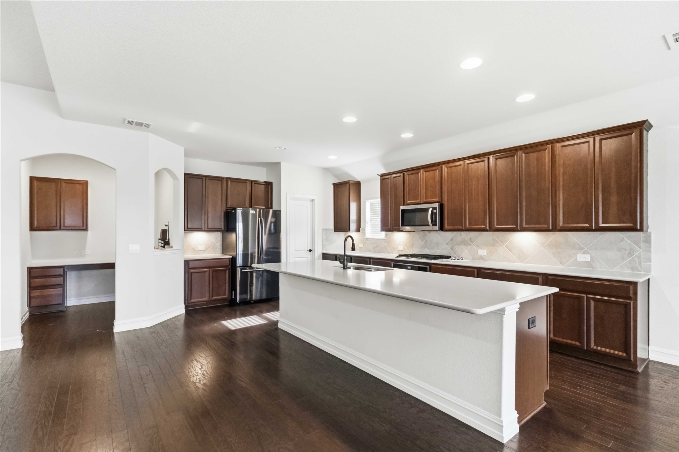 1424 Millican Lane Aubrey TX 76227