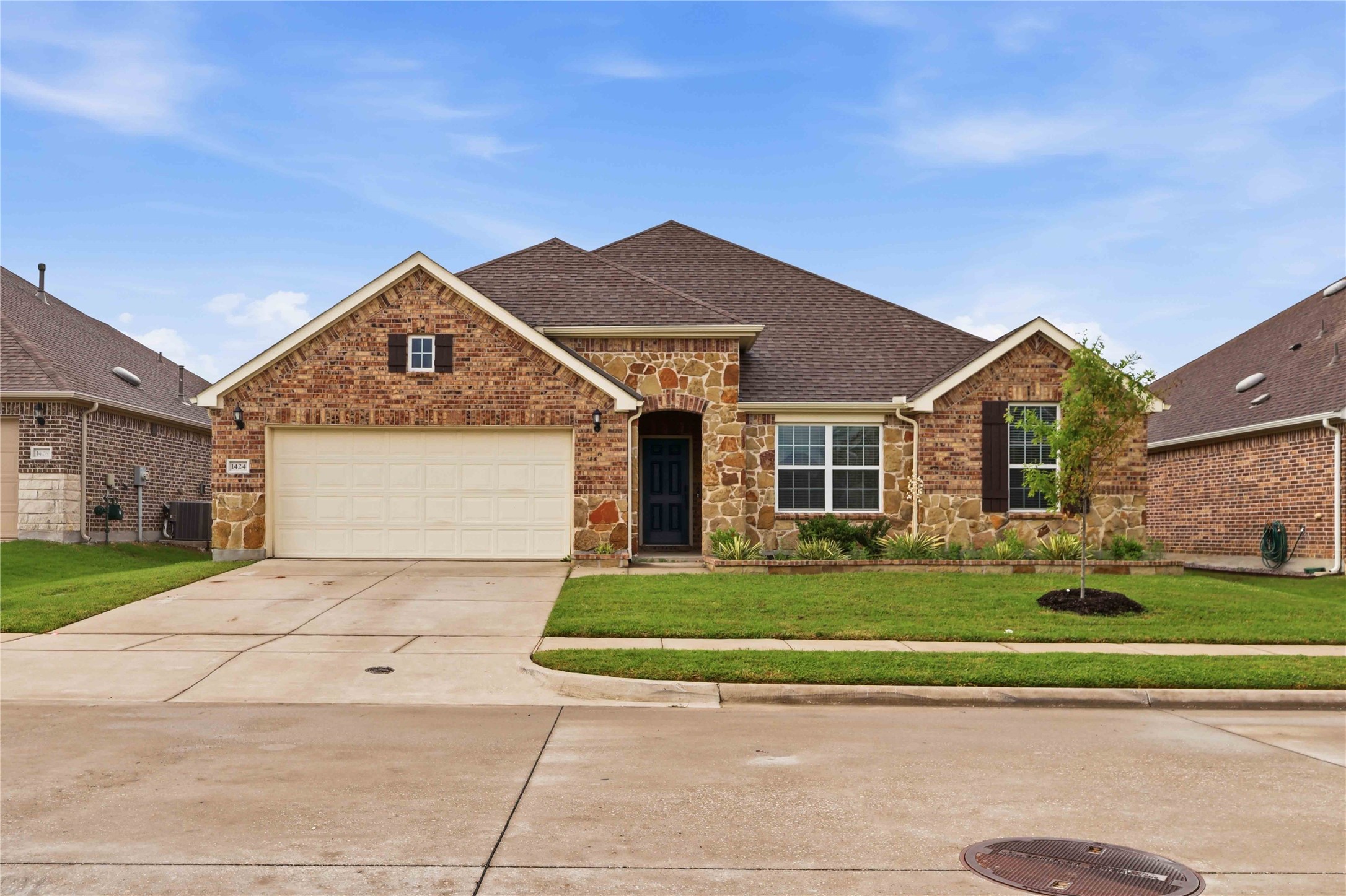 1424 Millican Lane Aubrey TX 76227