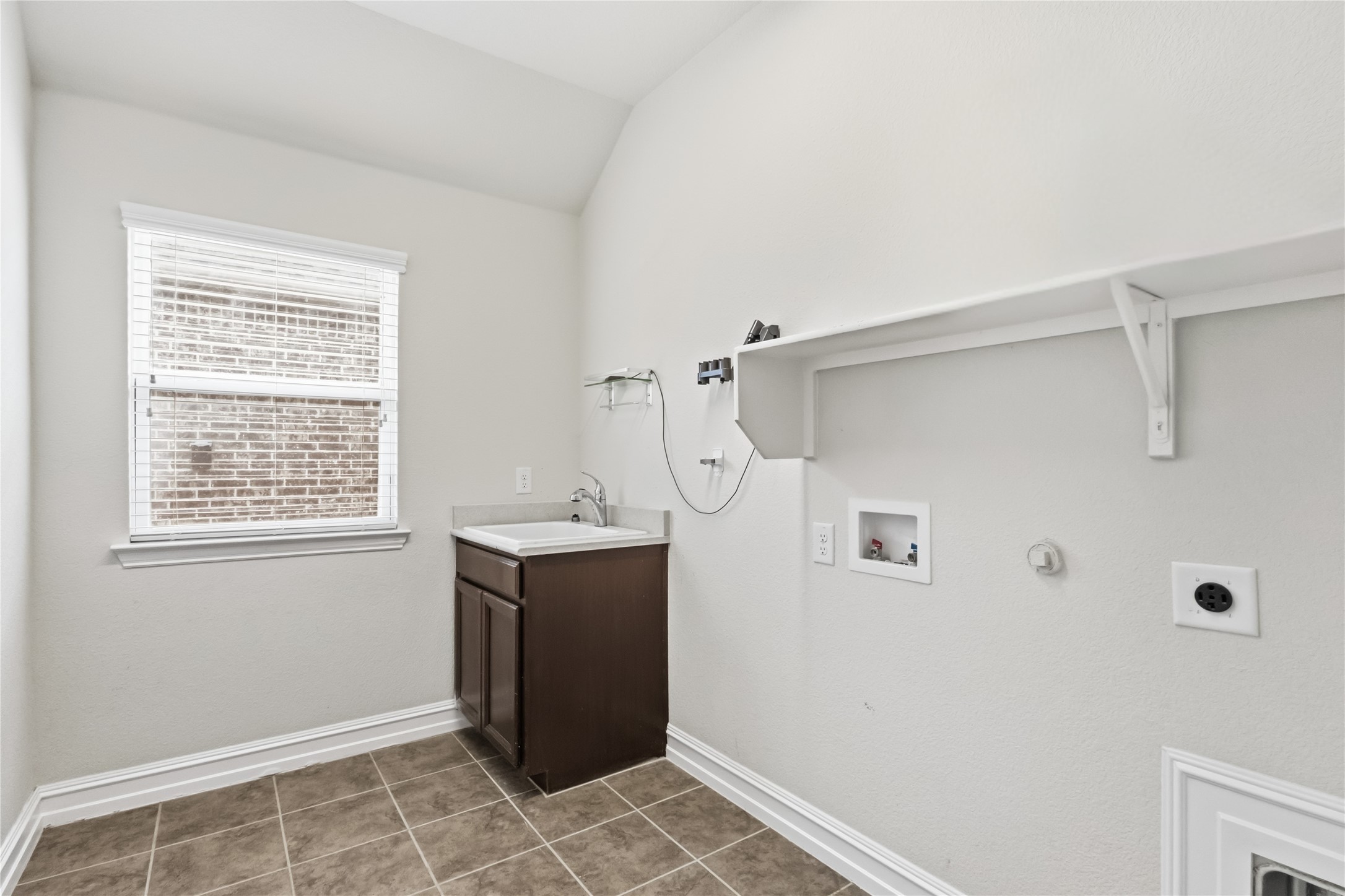 1424 Millican Lane Aubrey TX 76227