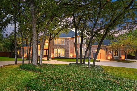 3300 Wild Oaks Court Burleson TX 76028