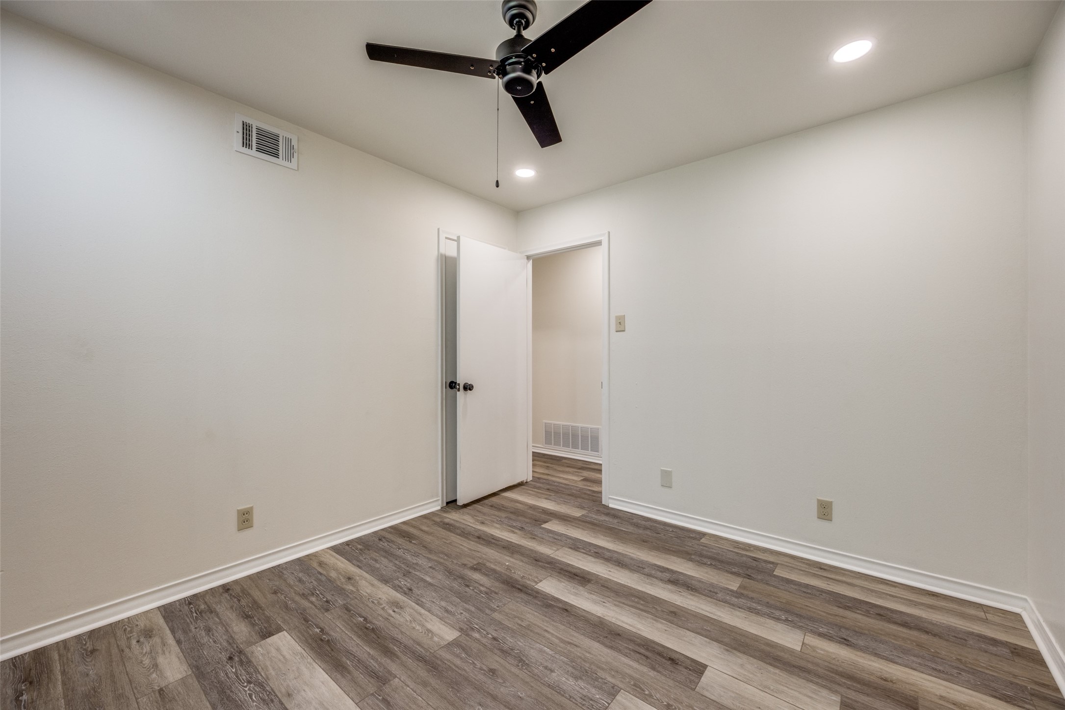 2325 N Ricketts Street Sherman TX 75092
