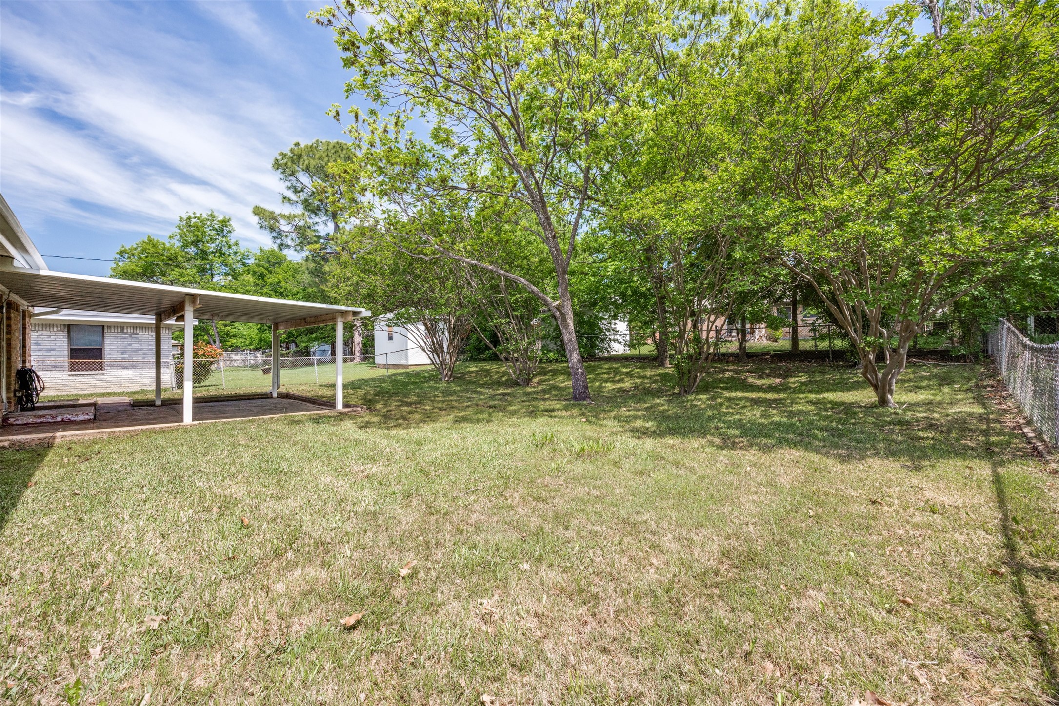 2325 N Ricketts Street Sherman TX 75092