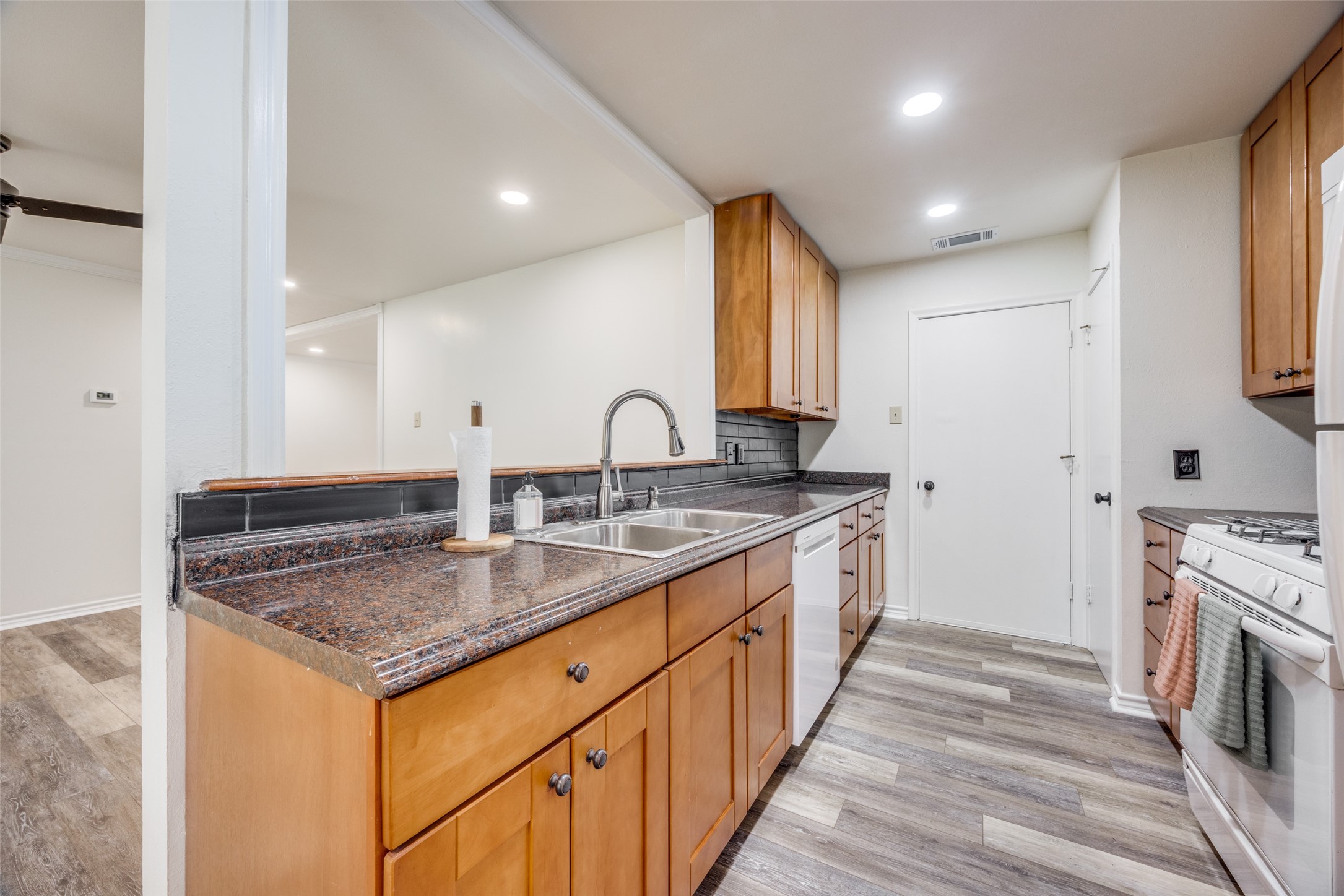 2325 N Ricketts Street Sherman TX 75092