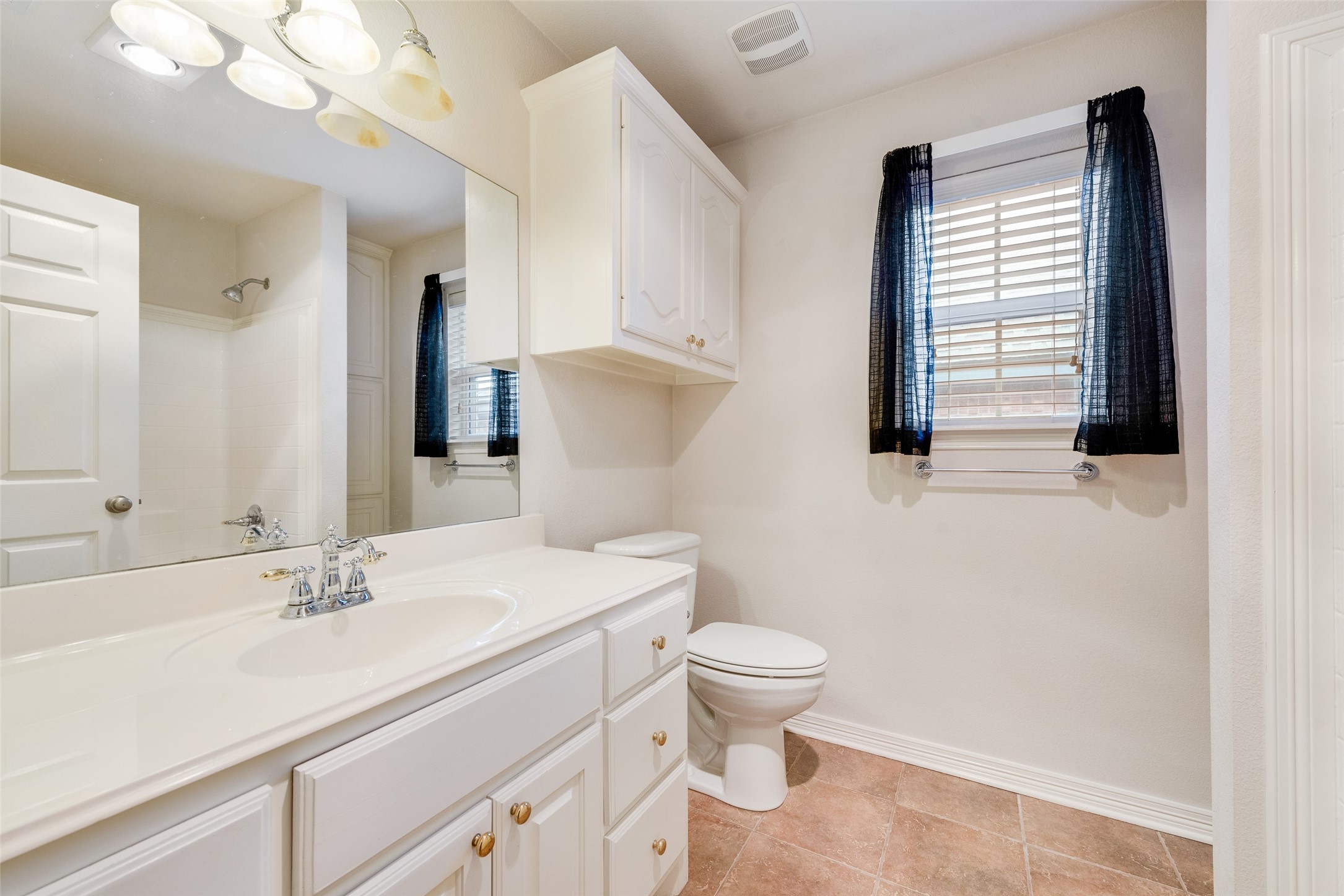 123 Crestpark Drive Cedar Hill TX 75104