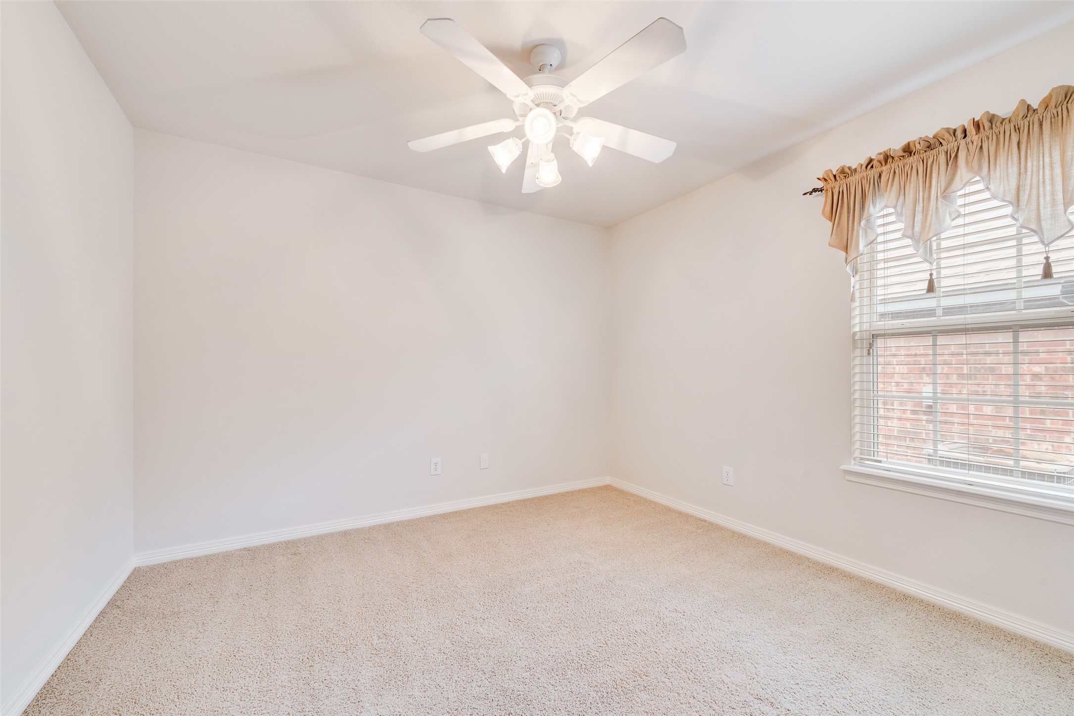 123 Crestpark Drive Cedar Hill TX 75104