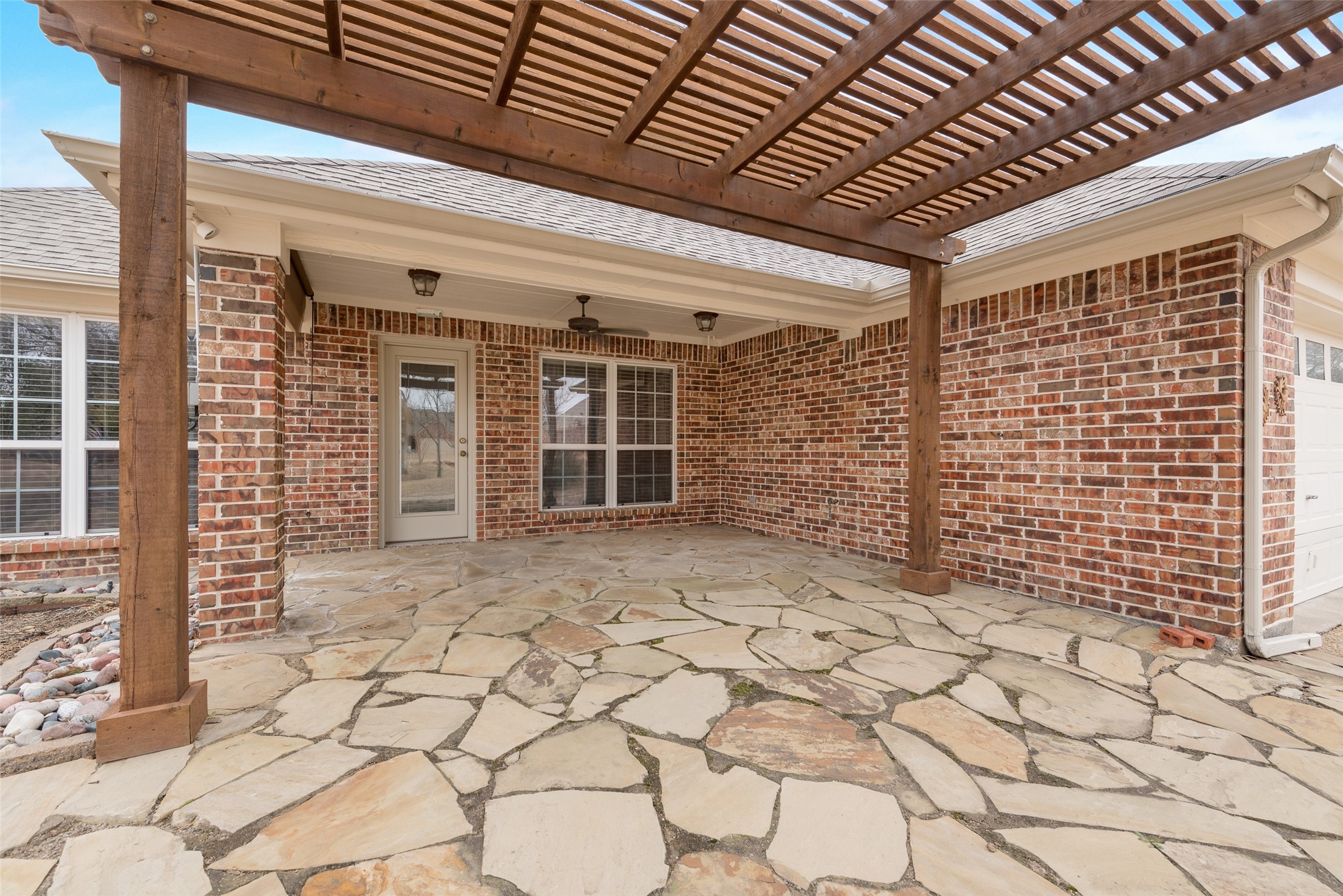 123 Crestpark Drive Cedar Hill TX 75104