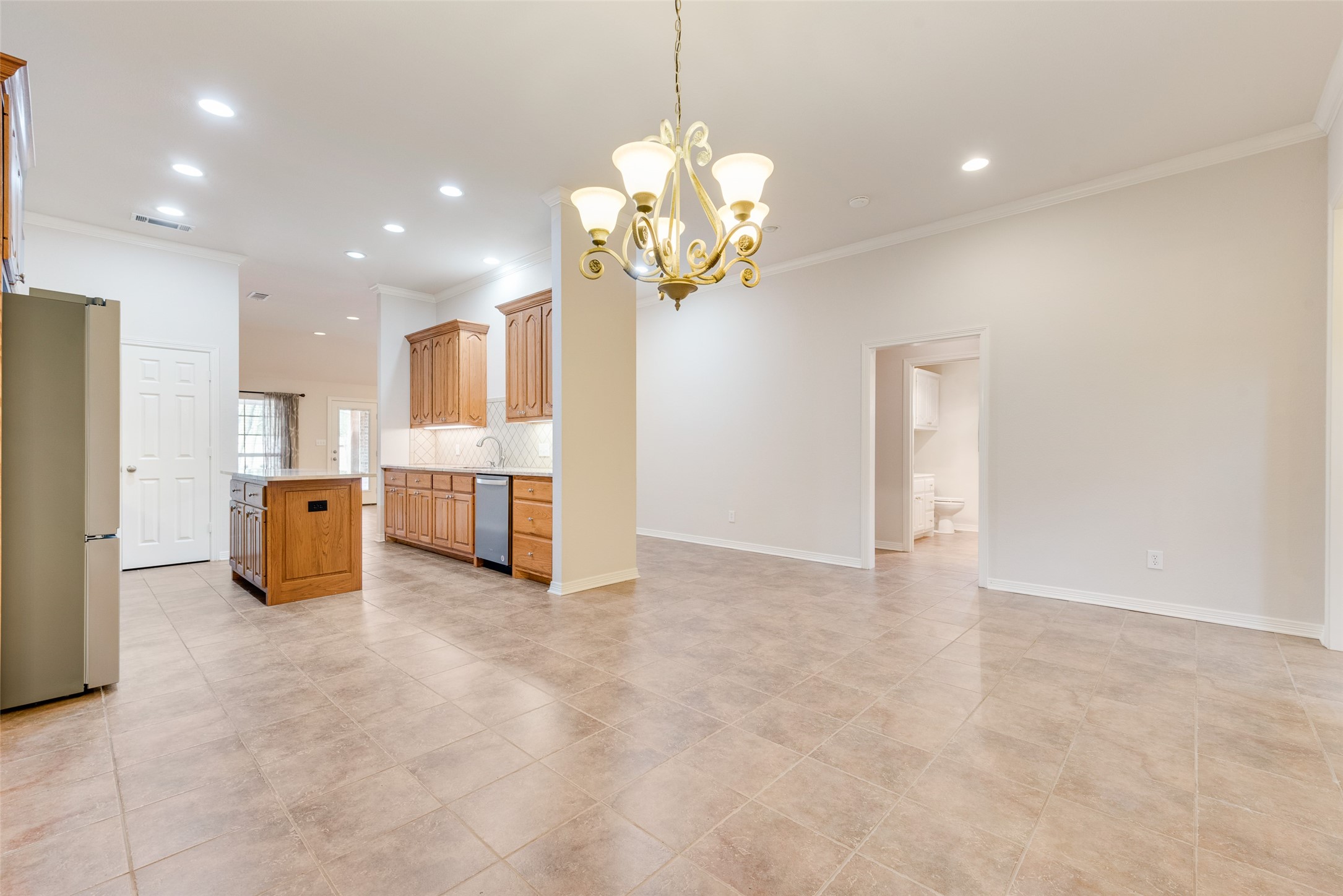 123 Crestpark Drive Cedar Hill TX 75104