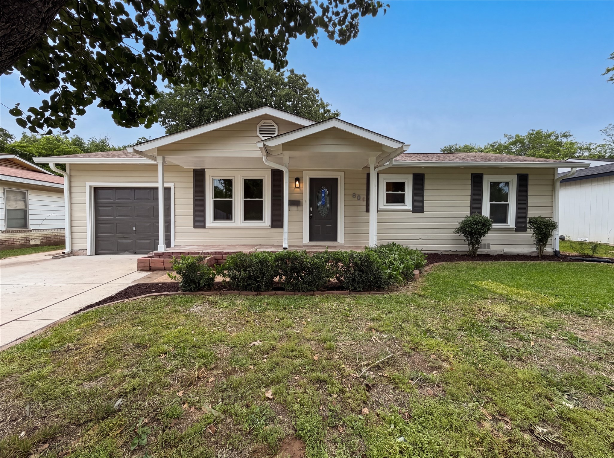 801 Cannon Drive Euless TX 76040