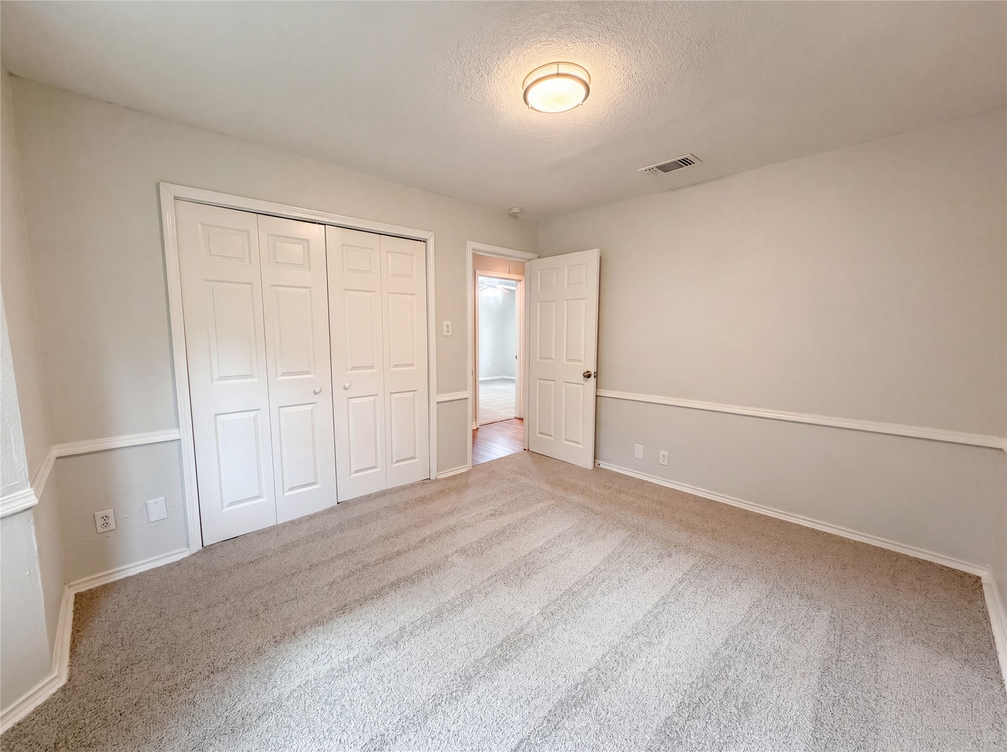 801 Cannon Drive Euless TX 76040