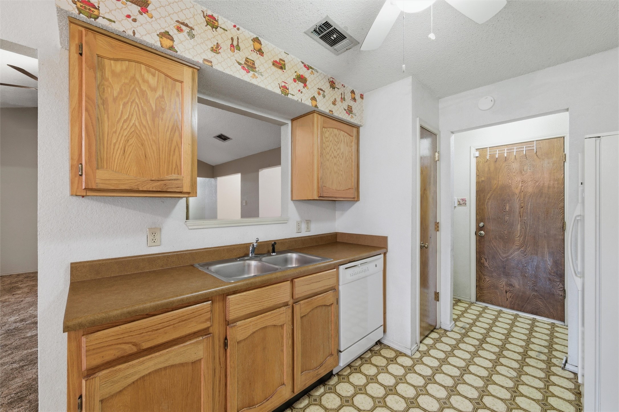 6609 Yolanda Drive Fort Worth TX 76112
