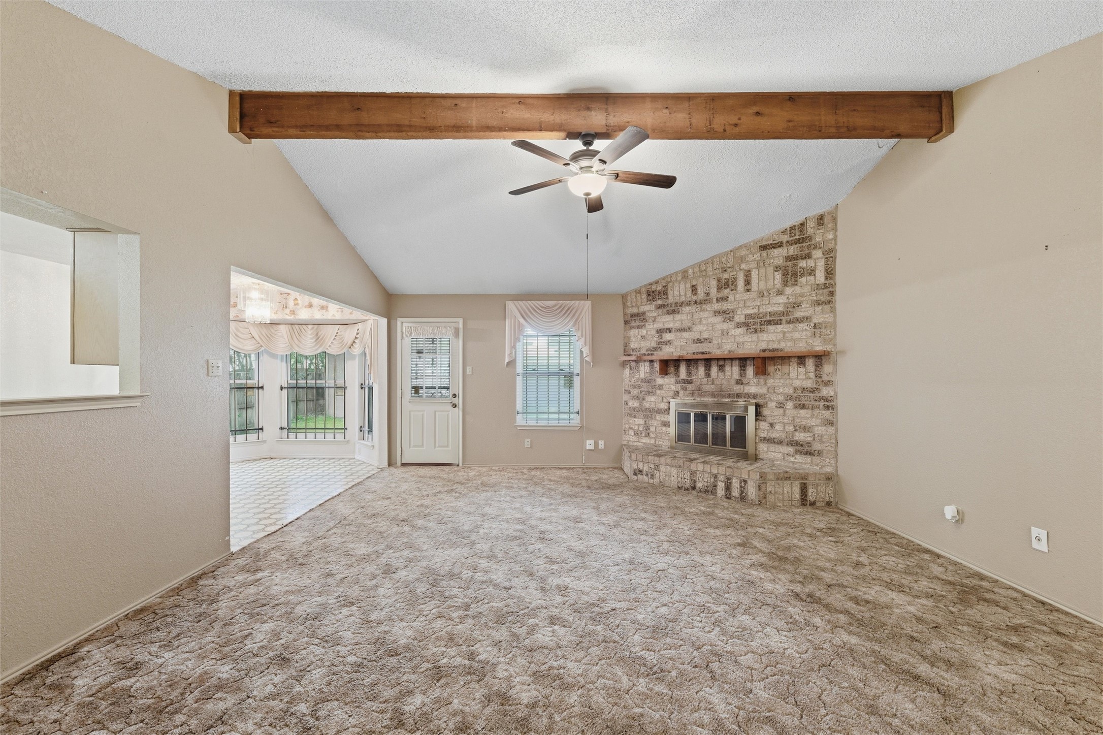 6609 Yolanda Drive Fort Worth TX 76112