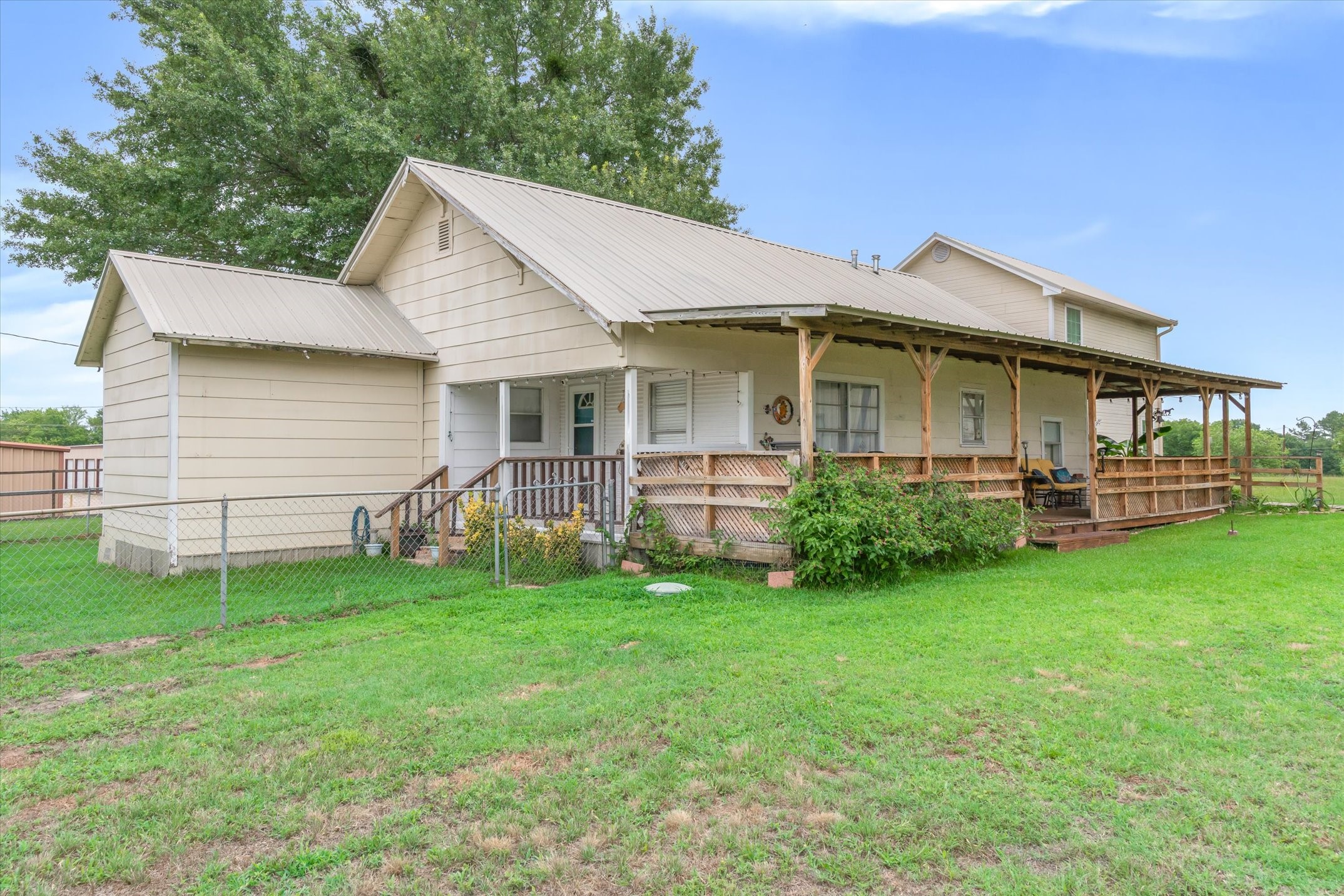 12125 N State Highway 110 Van TX 75790