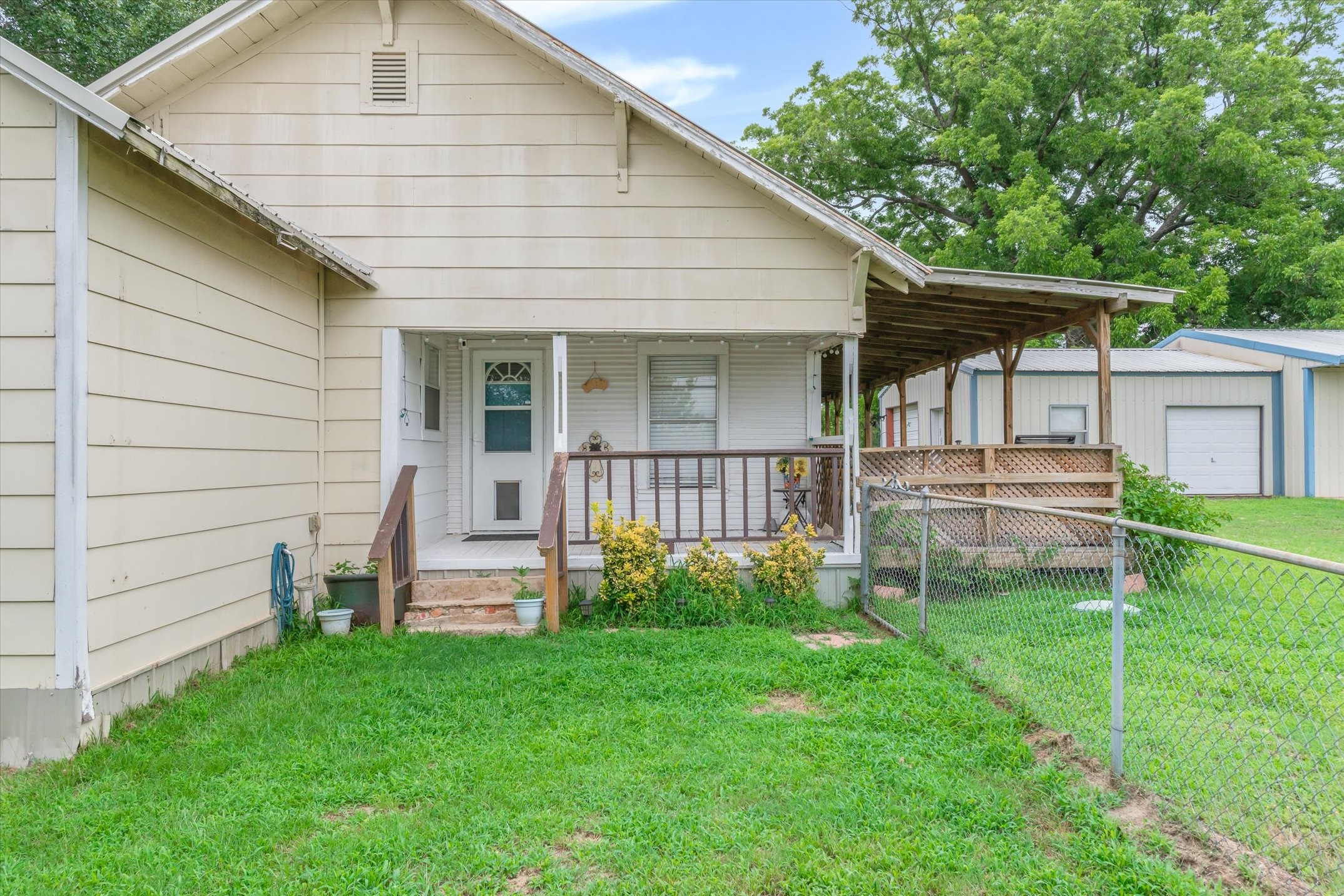12125 N State Highway 110 Van TX 75790