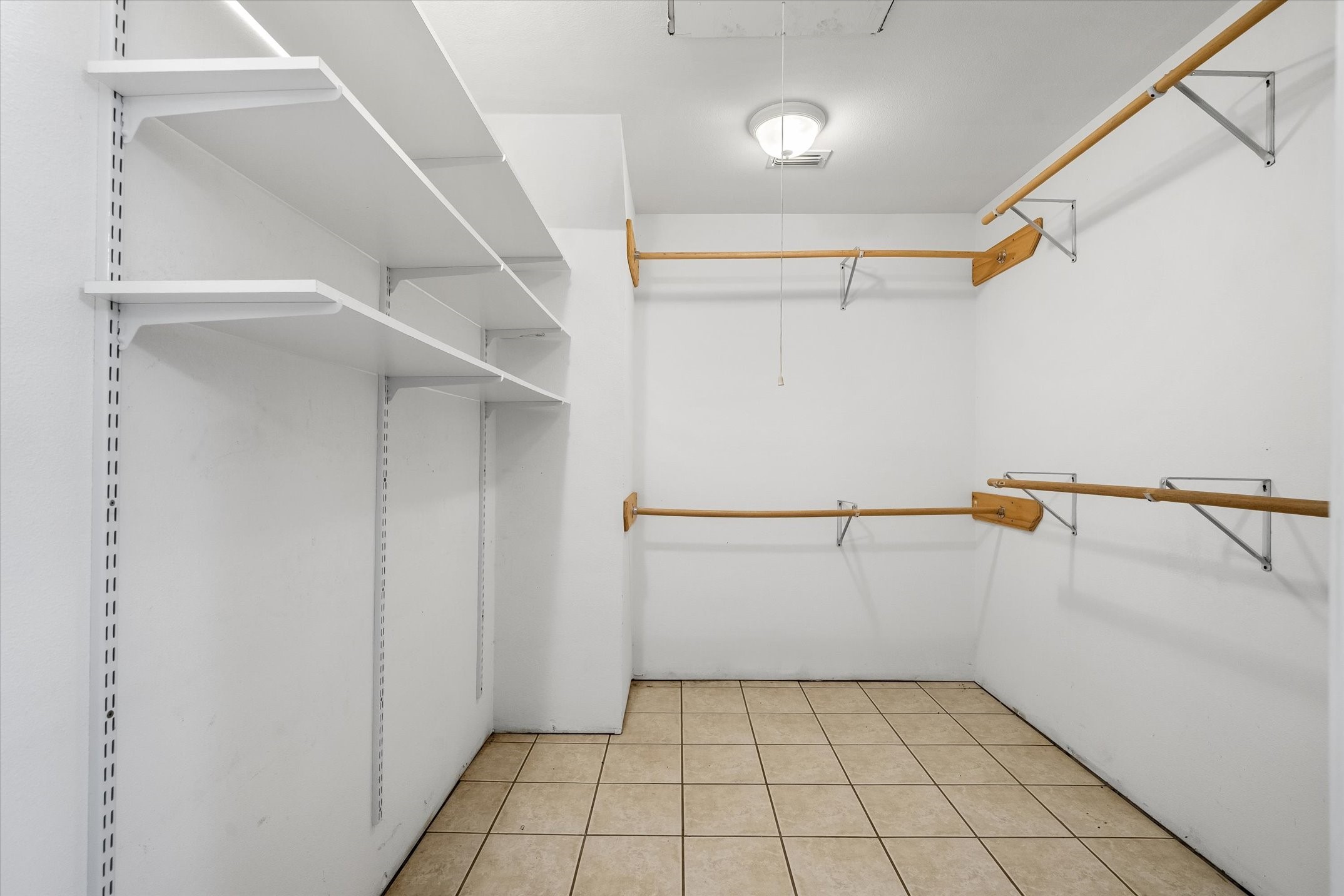 12125 N State Highway 110 Van TX 75790