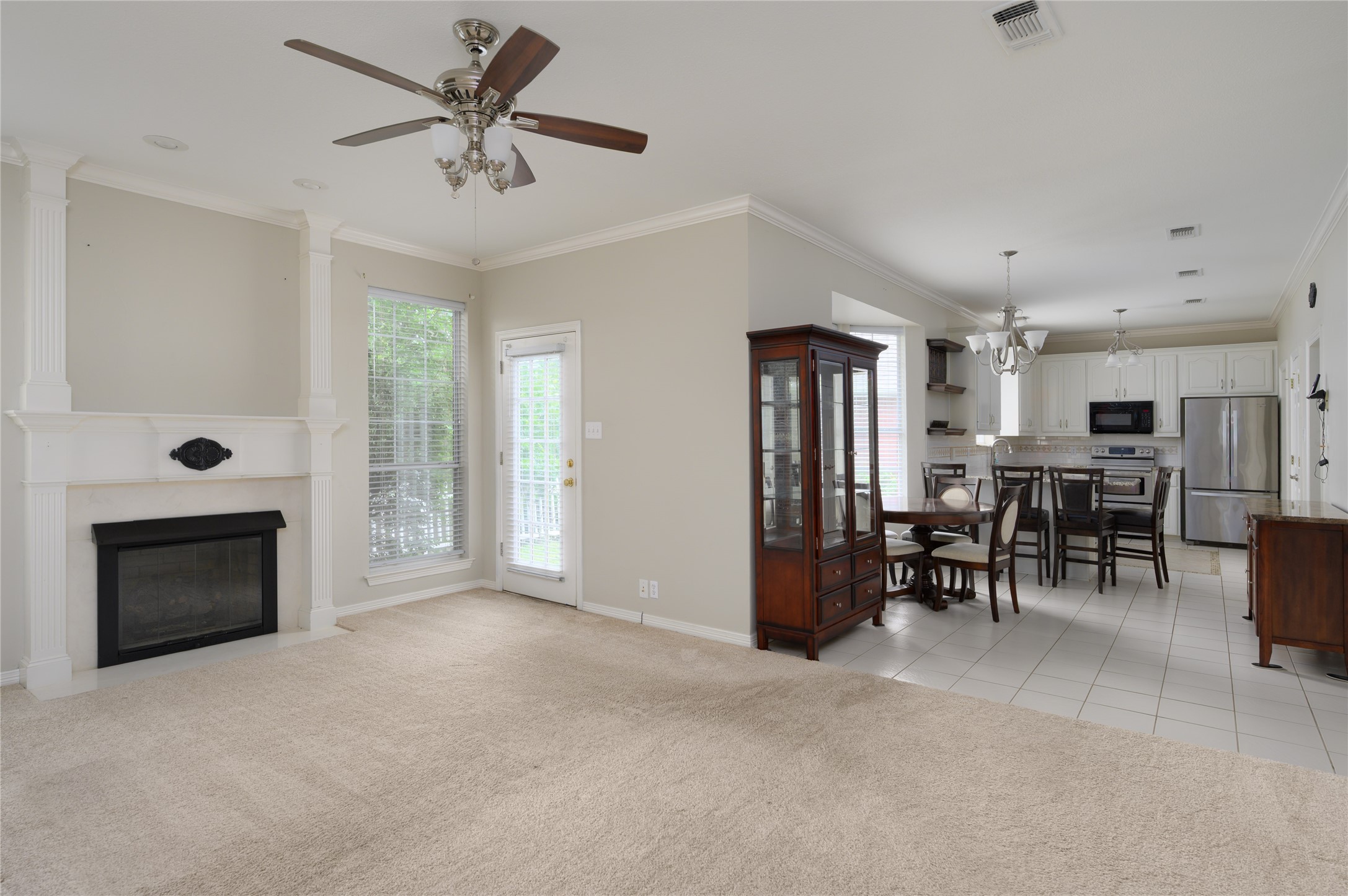 12 Ambassador Court Denison TX 75020