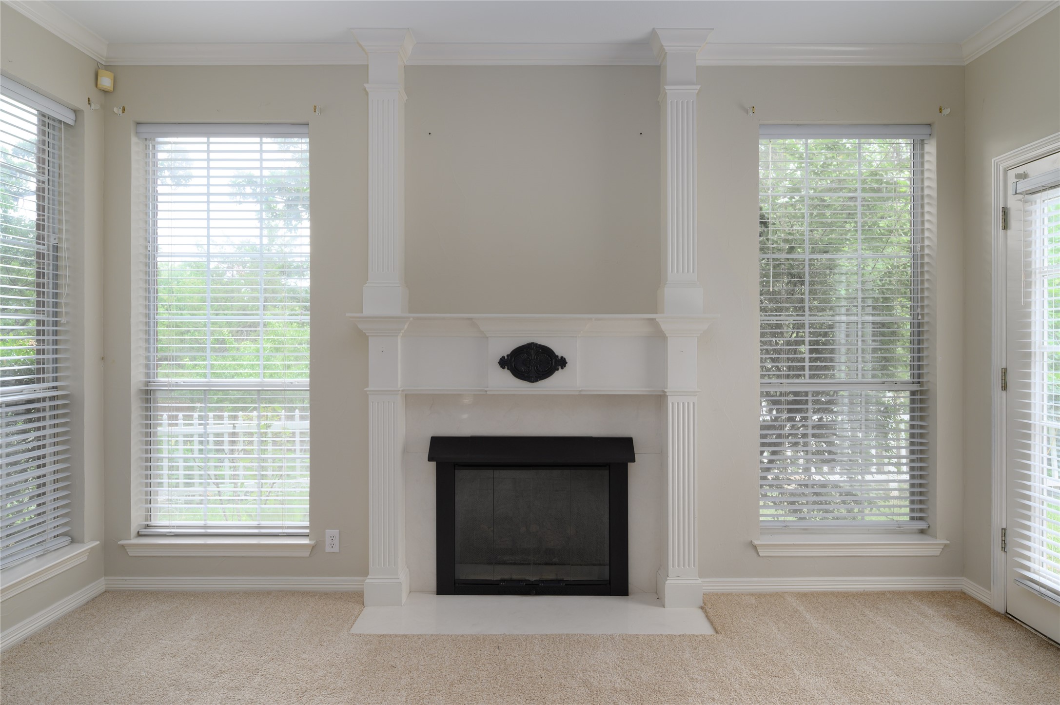 12 Ambassador Court Denison TX 75020