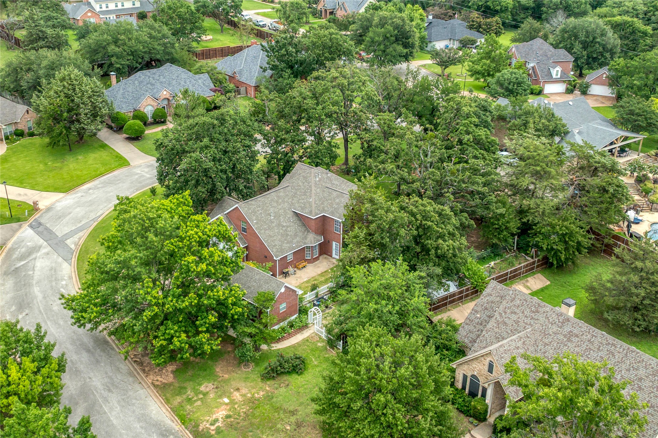 12 Ambassador Court Denison TX 75020