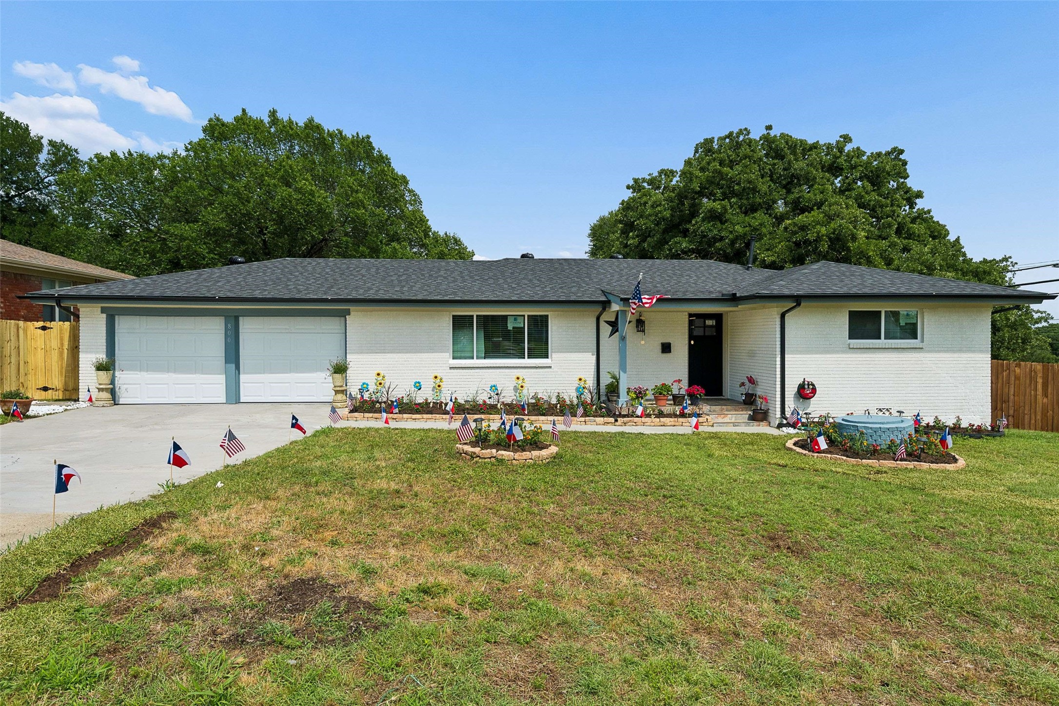 800 Lee Drive Bedford TX 76022