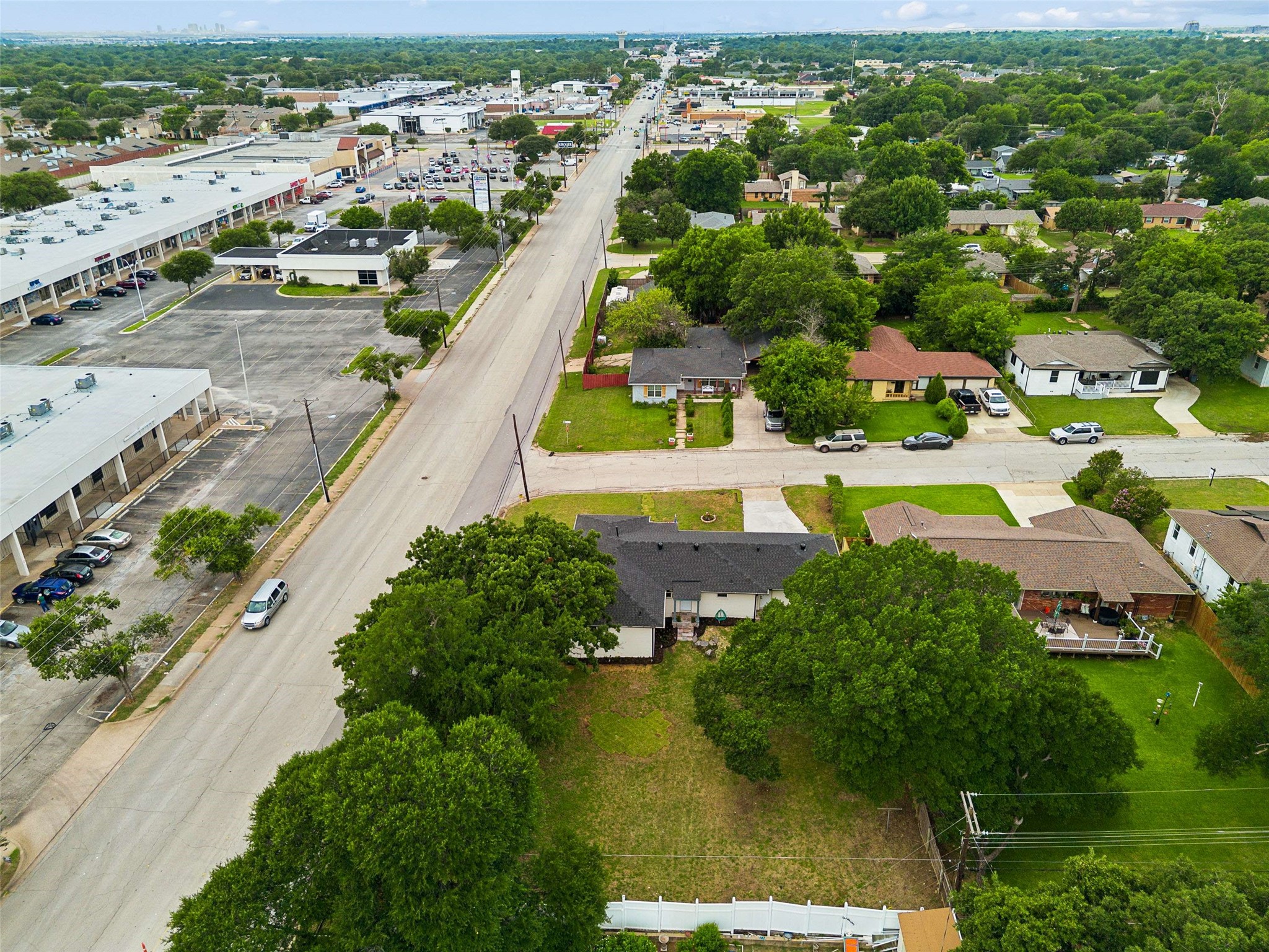 800 Lee Drive Bedford TX 76022