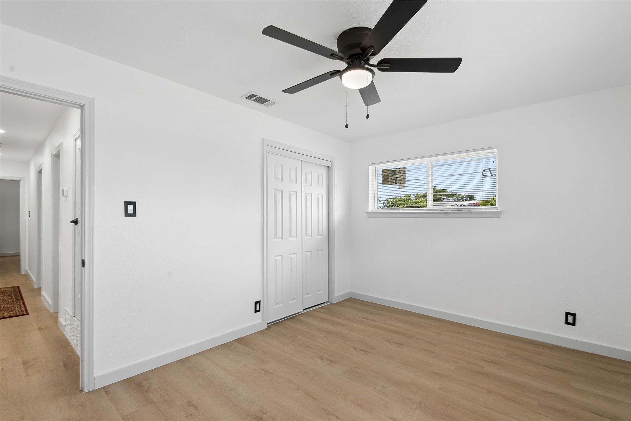 800 Lee Drive Bedford TX 76022