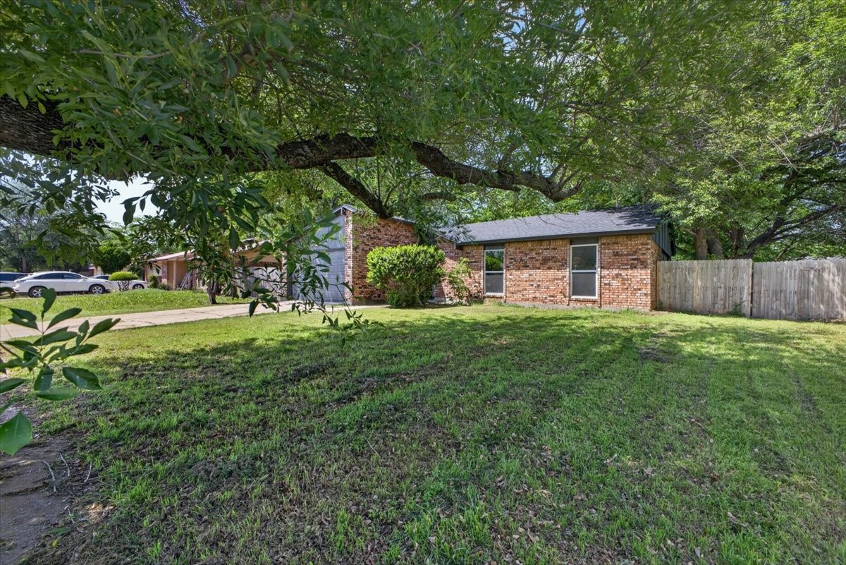 3221 Merrimac Drive Forest Hill TX 76140