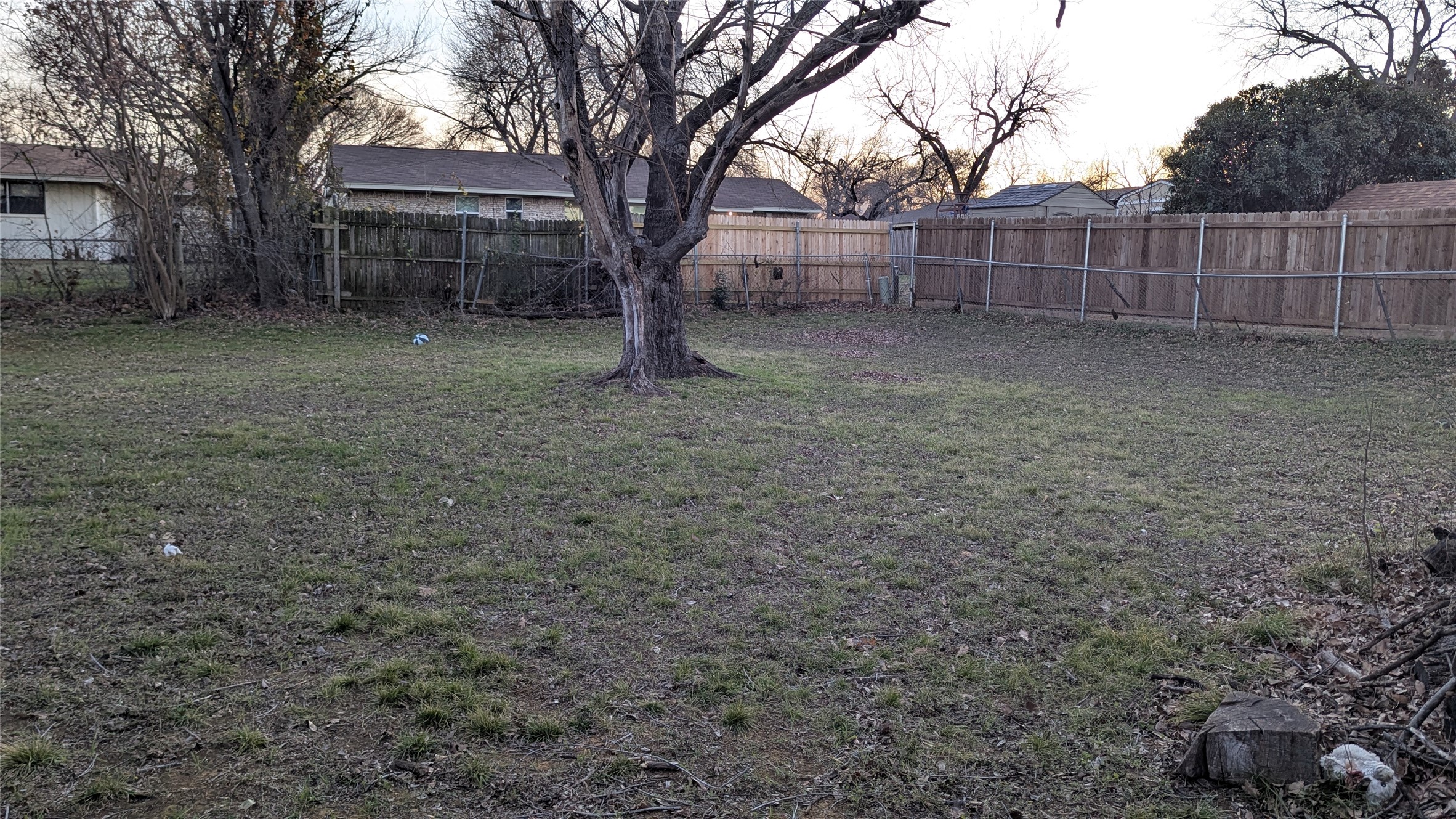 210 Sixpence Lane Euless TX 76039