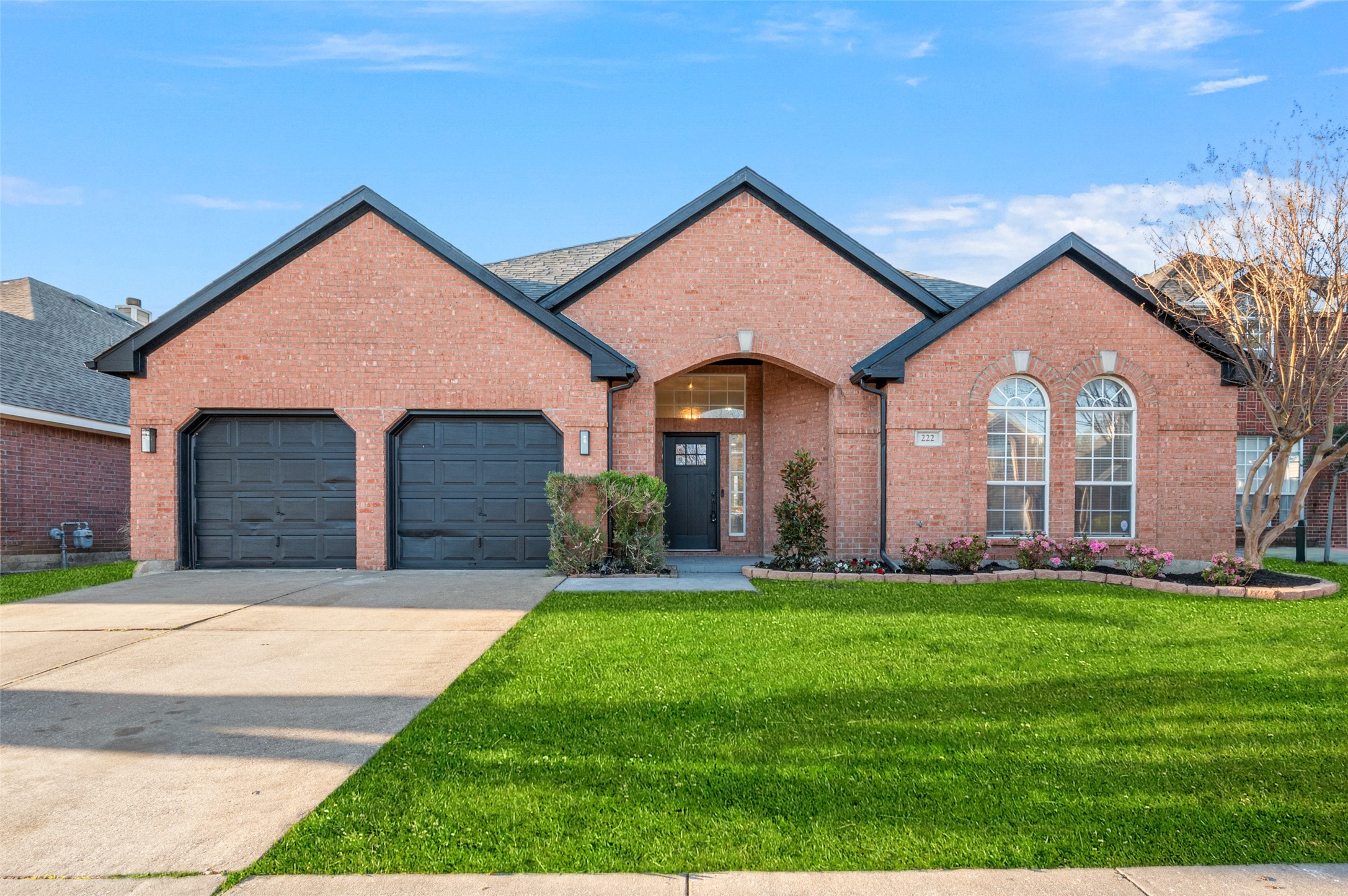 222 Jennifer Lane Arlington TX 76002