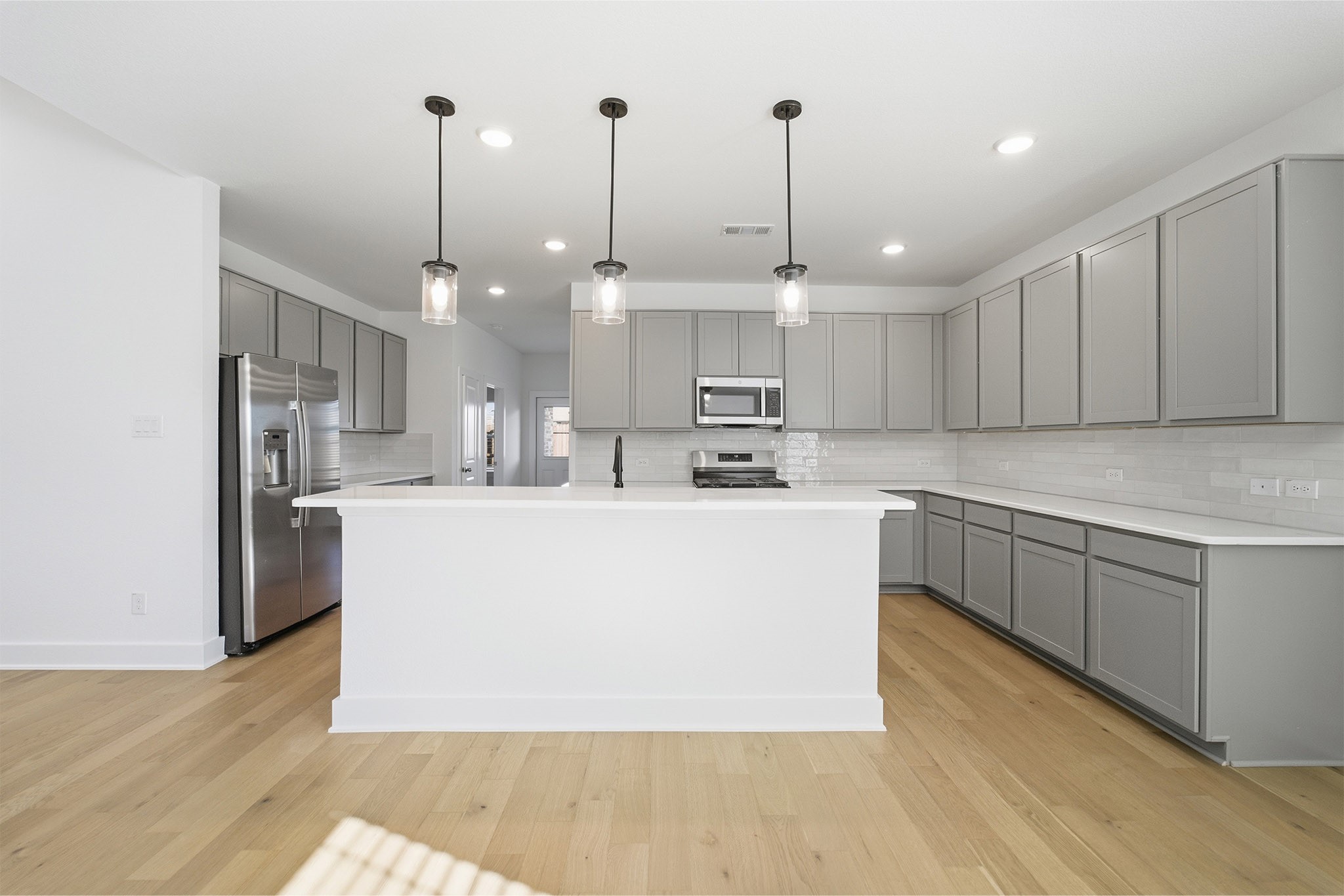 209 Charismatic Road Waxahachie TX 75165