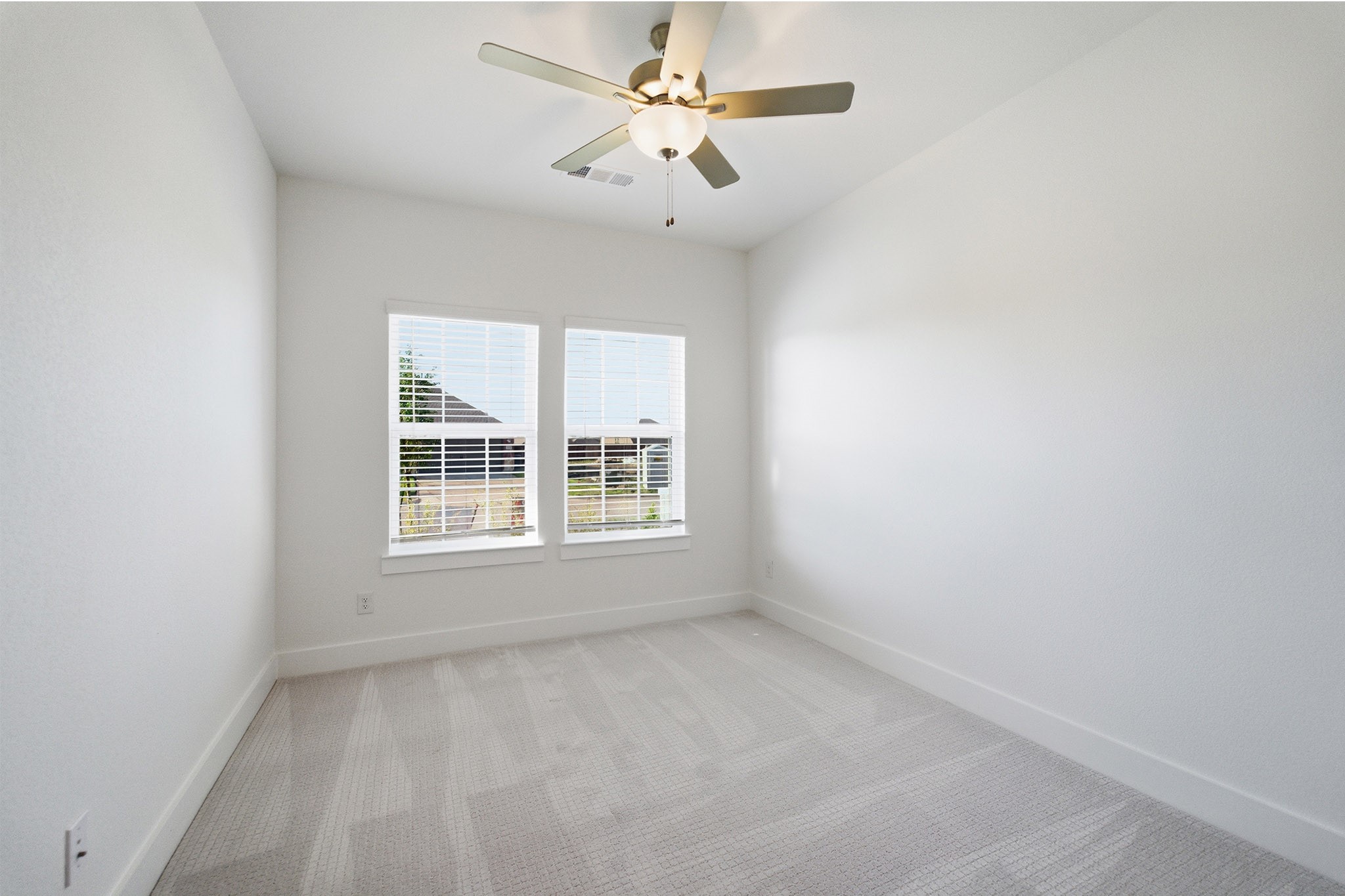209 Charismatic Road Waxahachie TX 75165