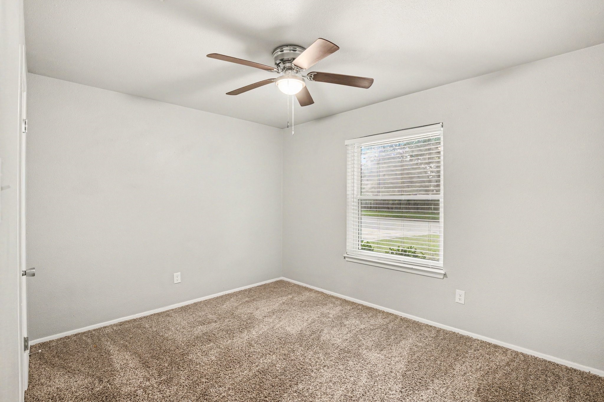 902 Kerry Street Benbrook TX 76126